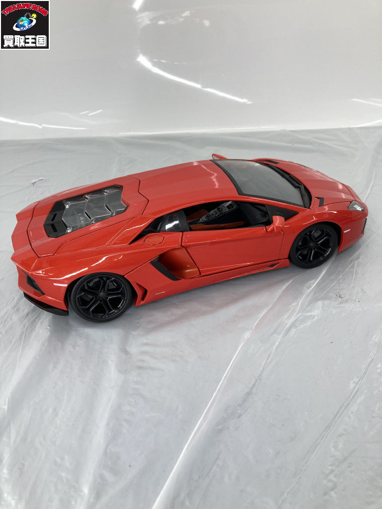 Lamborghini Aventador LP700-4 red 1/18 スケールカー