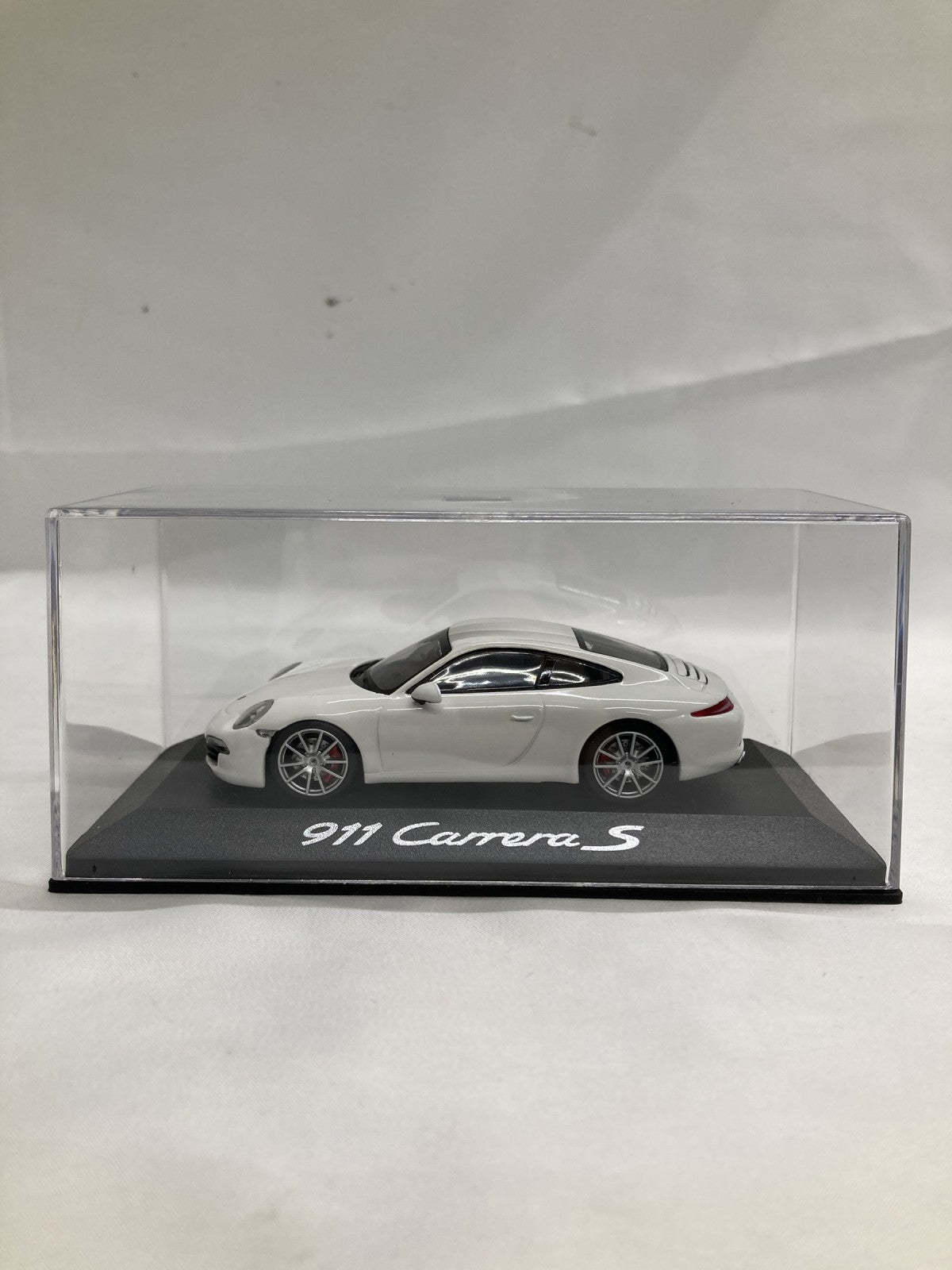 1/43 ポルシェ 911 カレラ S ホワイト スケールカー