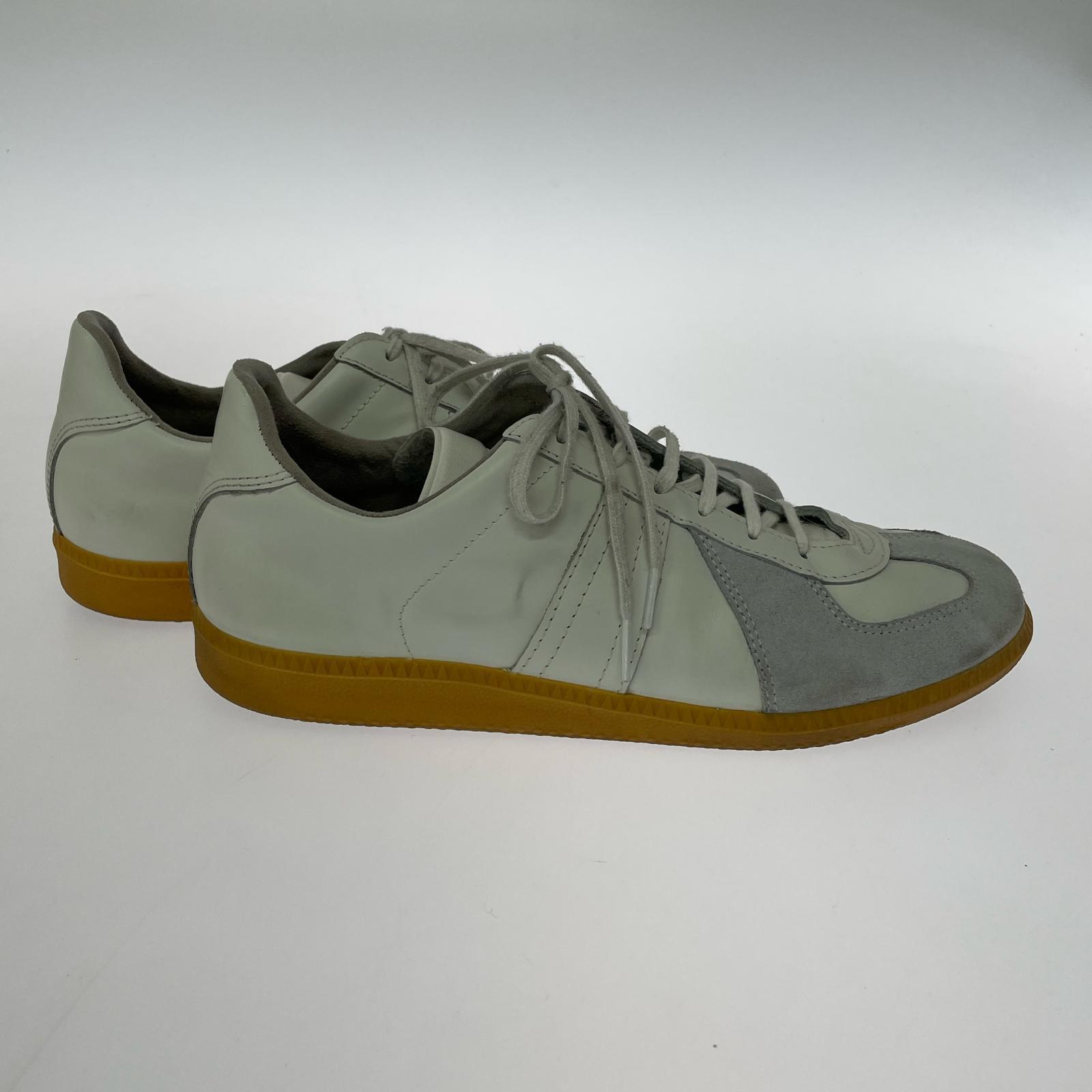 スニーカー BUNDESWEHR 白 27㎝ グレー