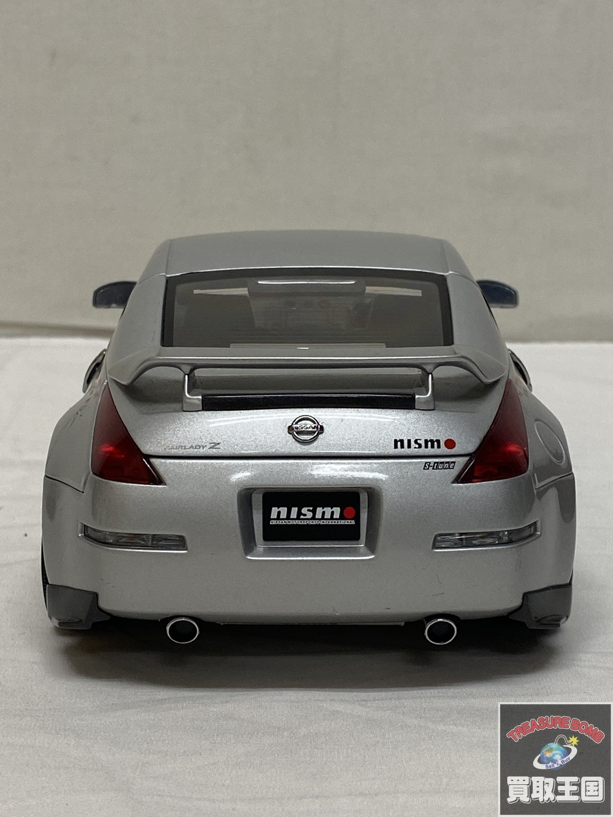 AUTOart Nissan nism S-tune スケールカー