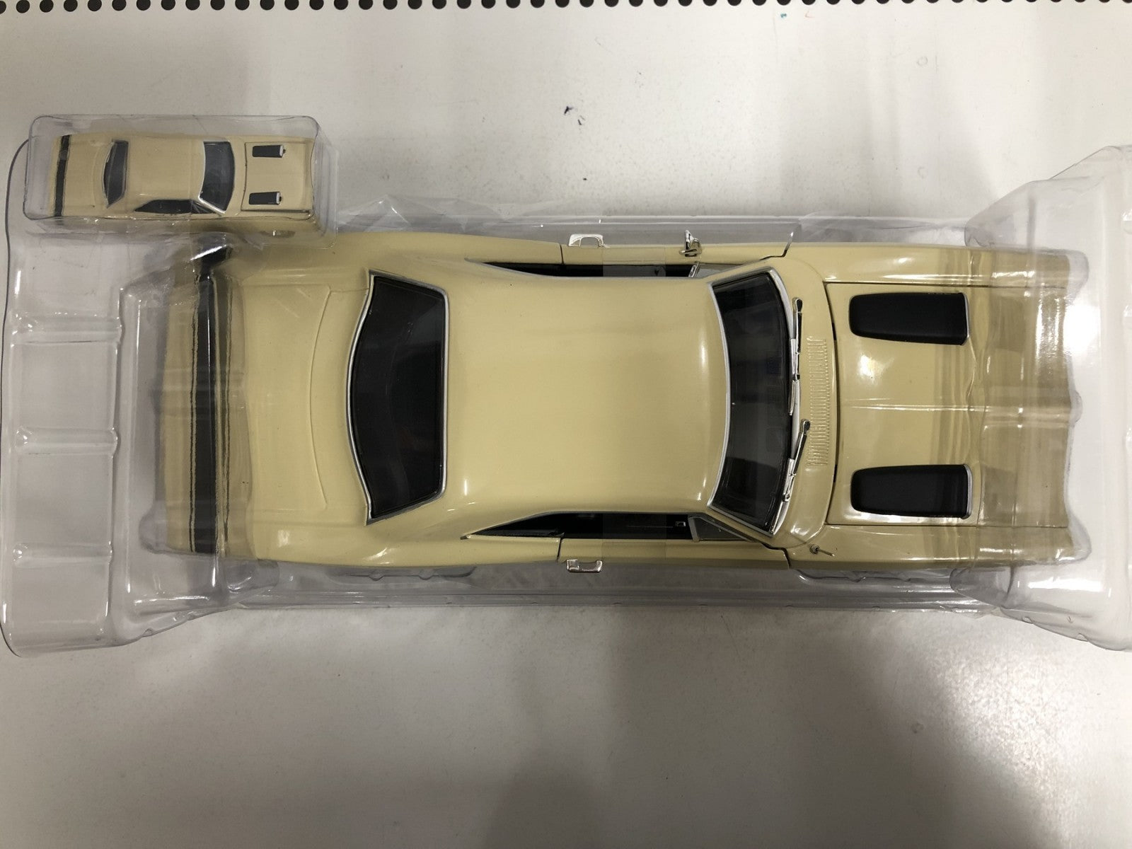 1969 Dodge Coronet Super Bee スケールカー