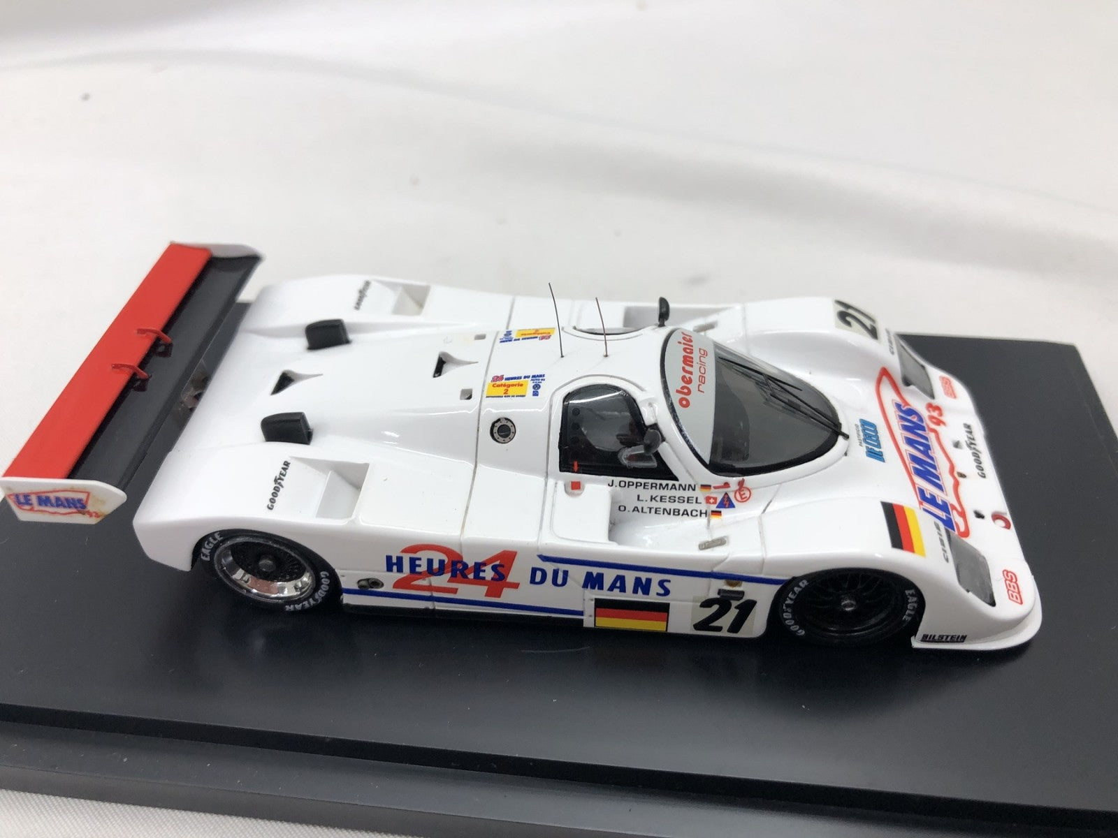 Spark 1/43 Porsche 962C LMルマン 1993 スケールカー