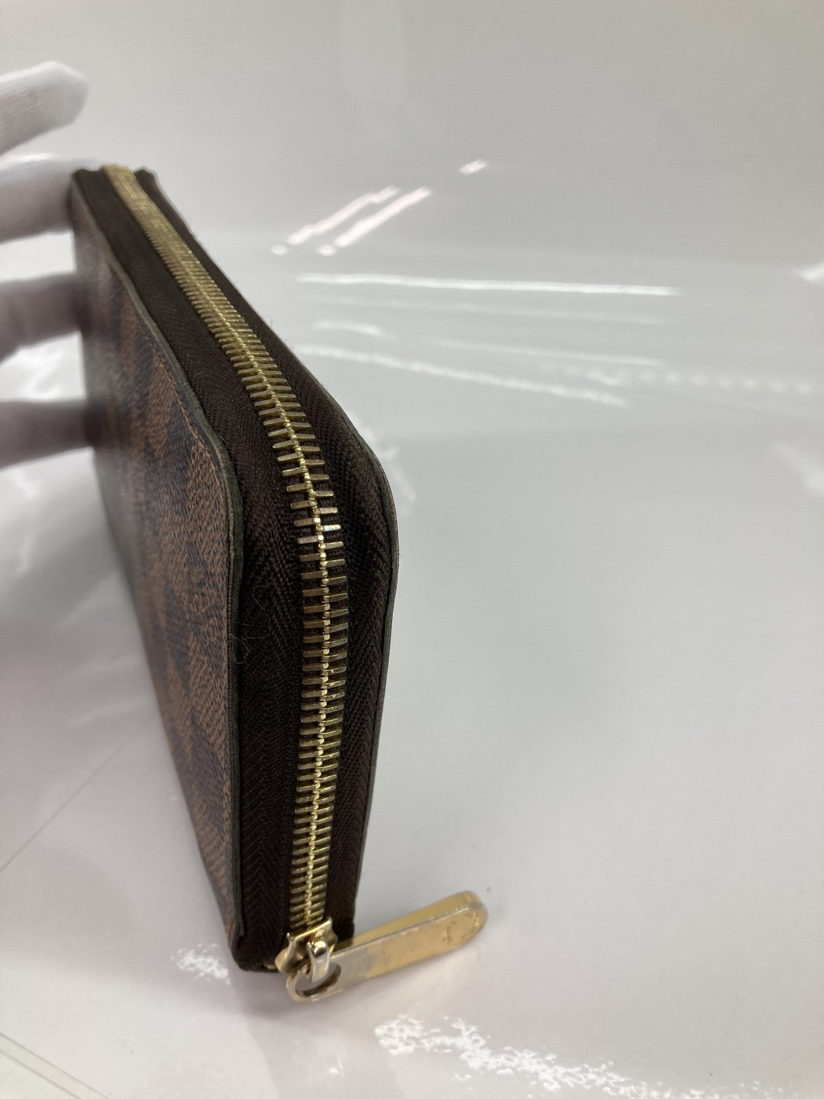 LOUIS VUITTON/ジッピー・ウォレット