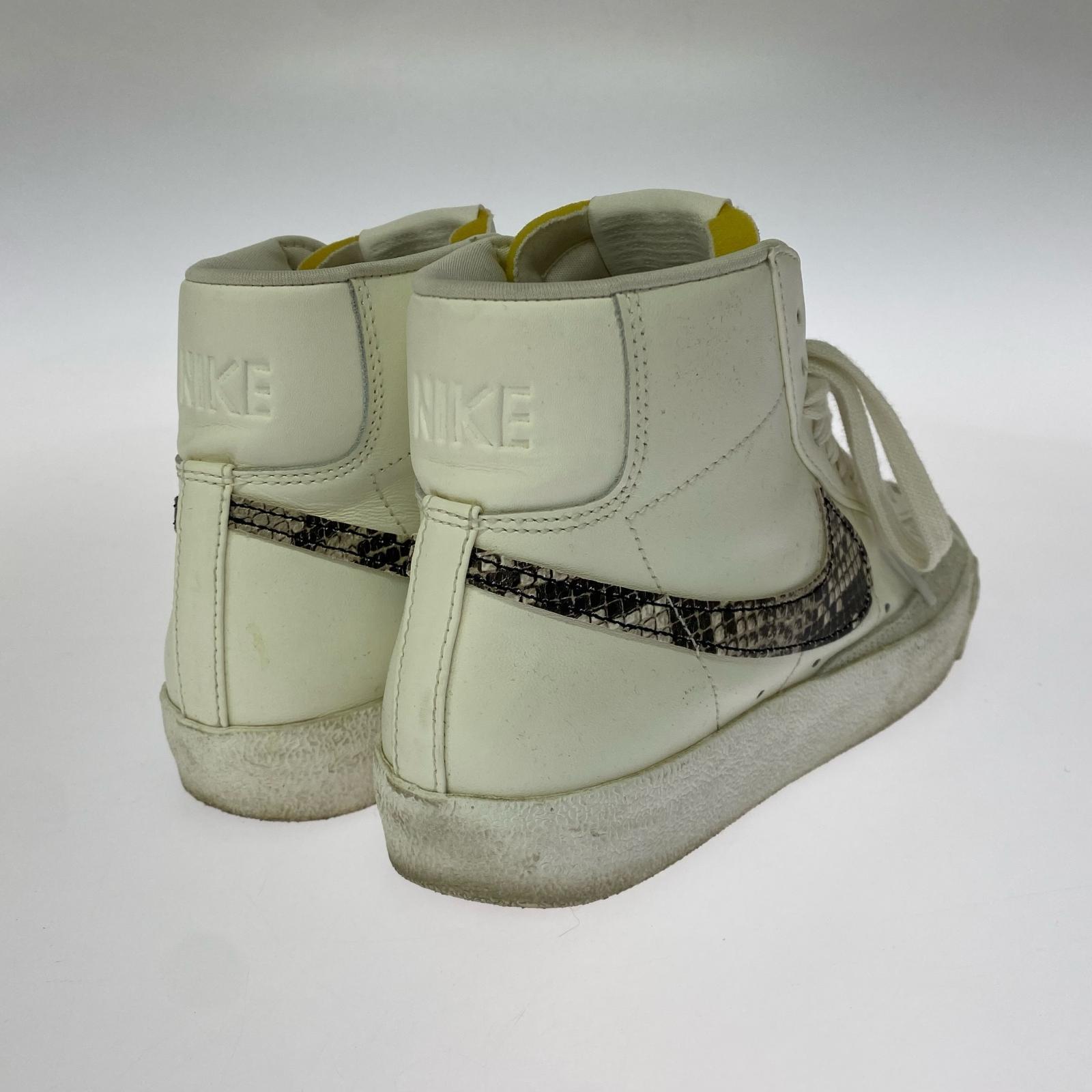 スニーカー BLAZER MID 77 SE 25.0cm 25cm (US7 UK6 1/2 EU40) ホワイト