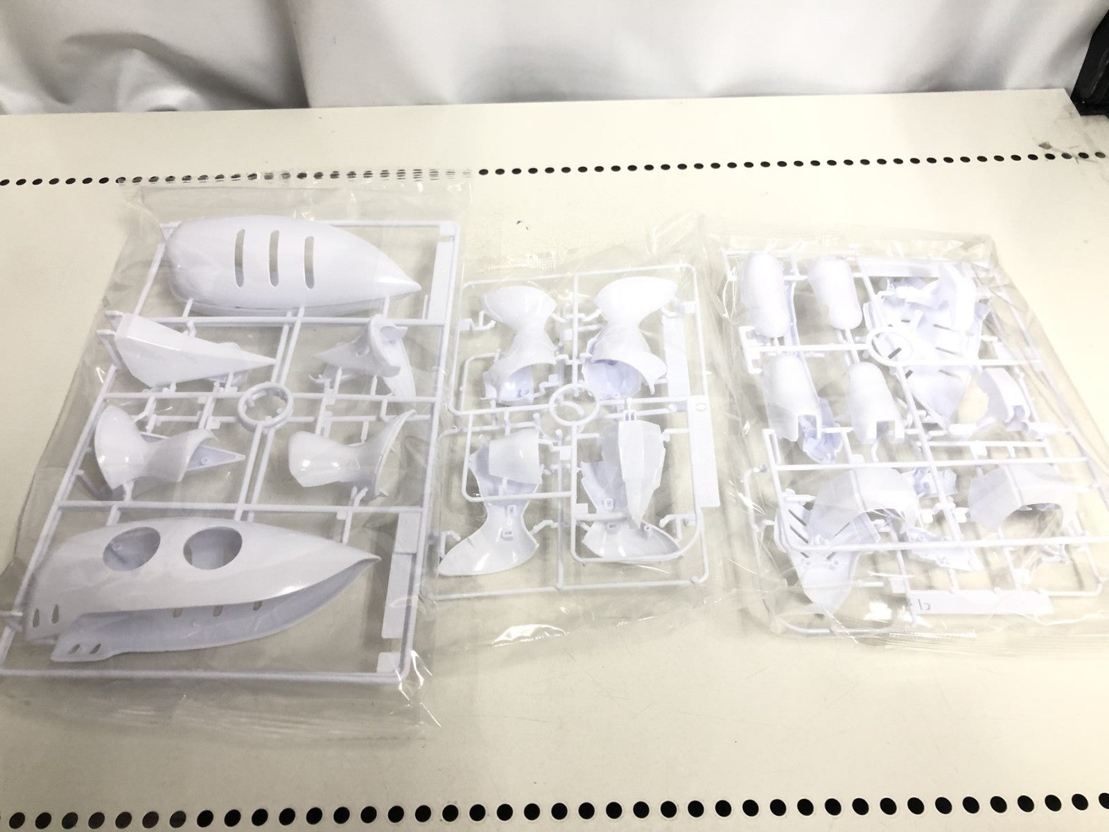 MG 1/100 キュベレイ・アンベリール ガンプラ