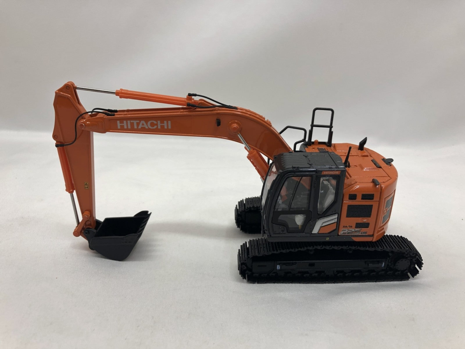 日立建機 1/50 ZAXIS225US ミニカーその他