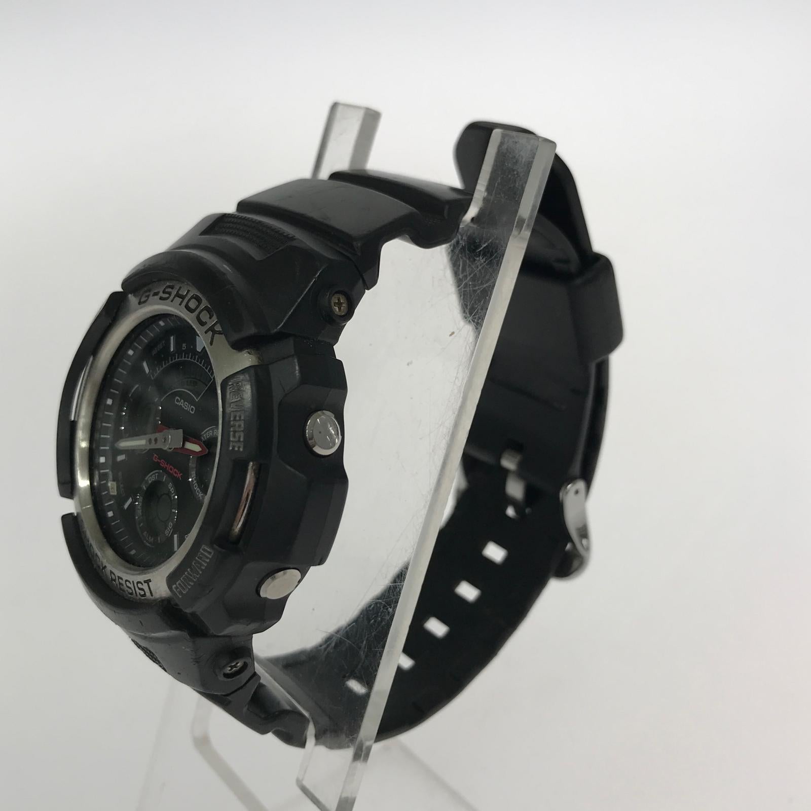 腕時計 AW-590 ブラック