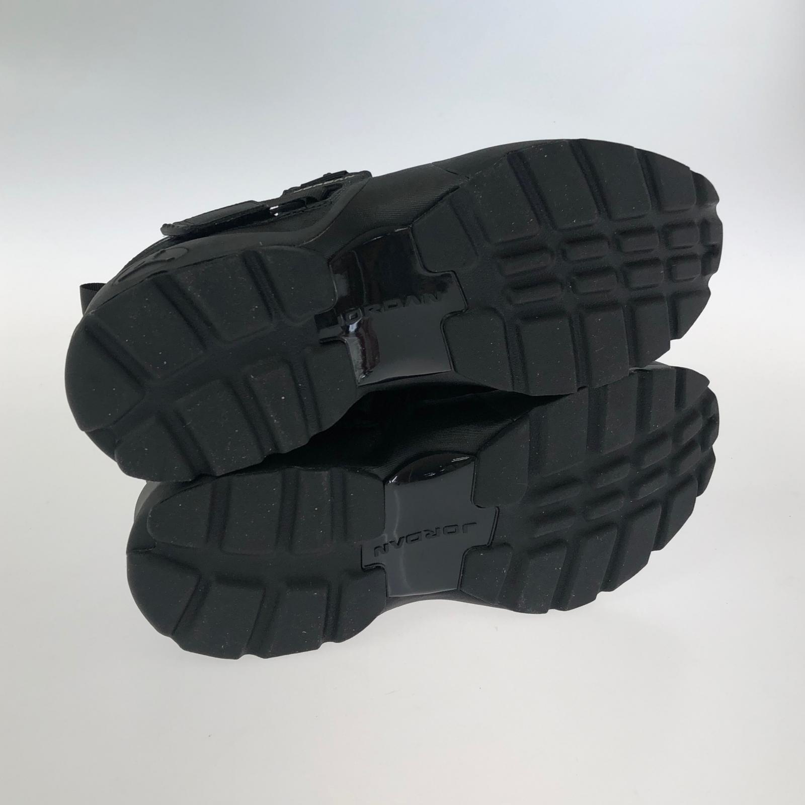 スニーカー WMNS JORDAN TRUNNER LX