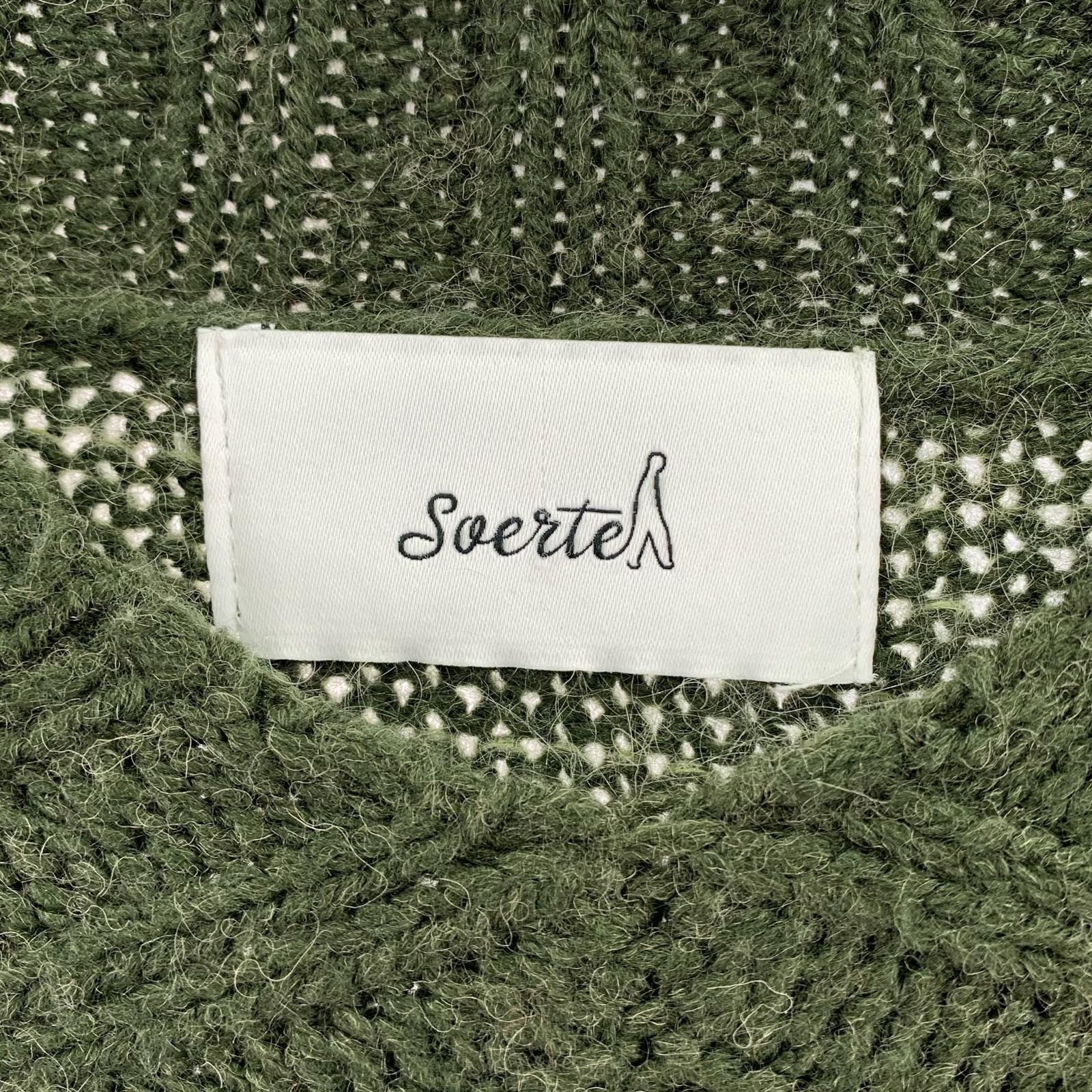 ニット soerte 22AW オーバーサイズVネックニット モヘヤ混 1 グリーン