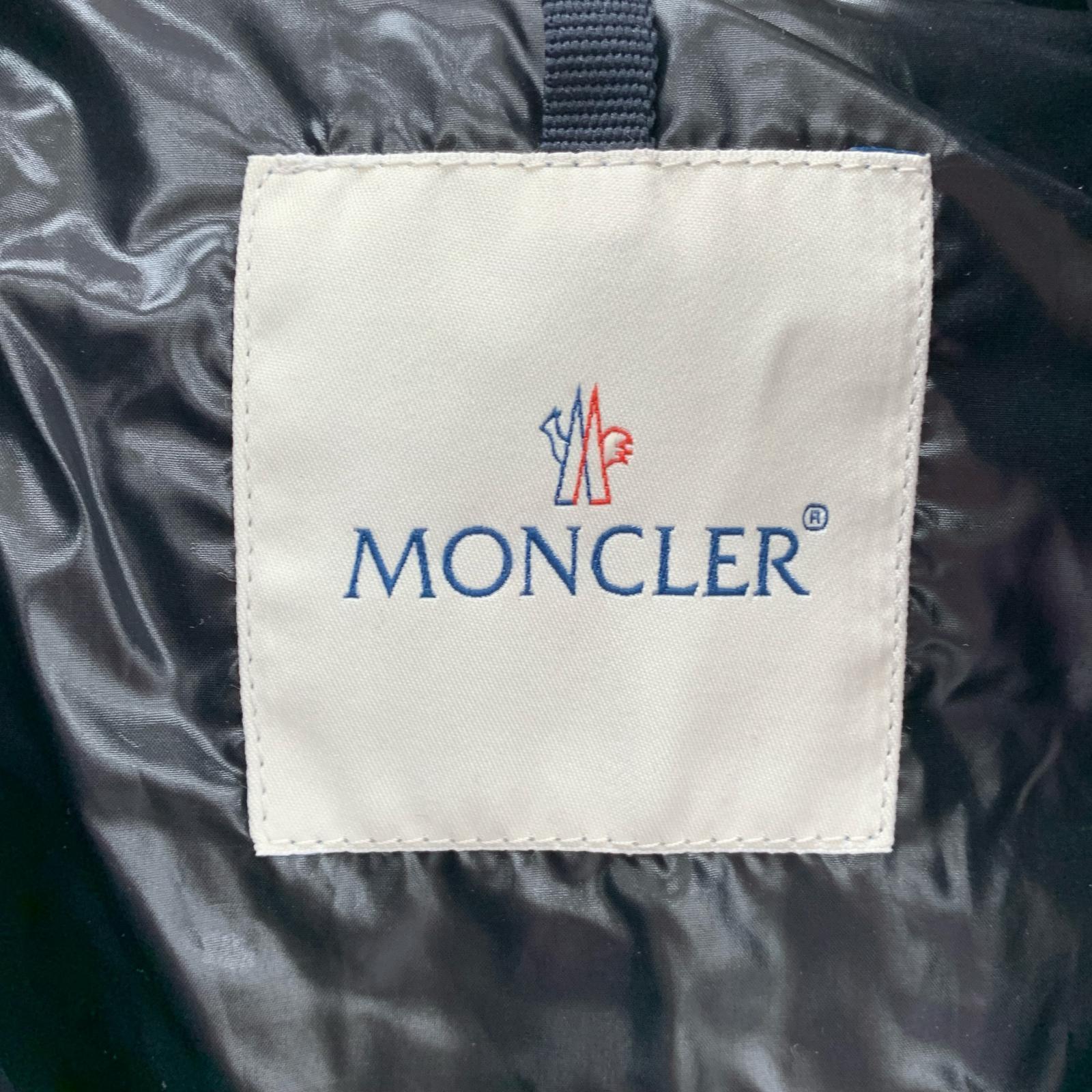 ダウンジャケット MONCLER ダウンジャケット ブラック