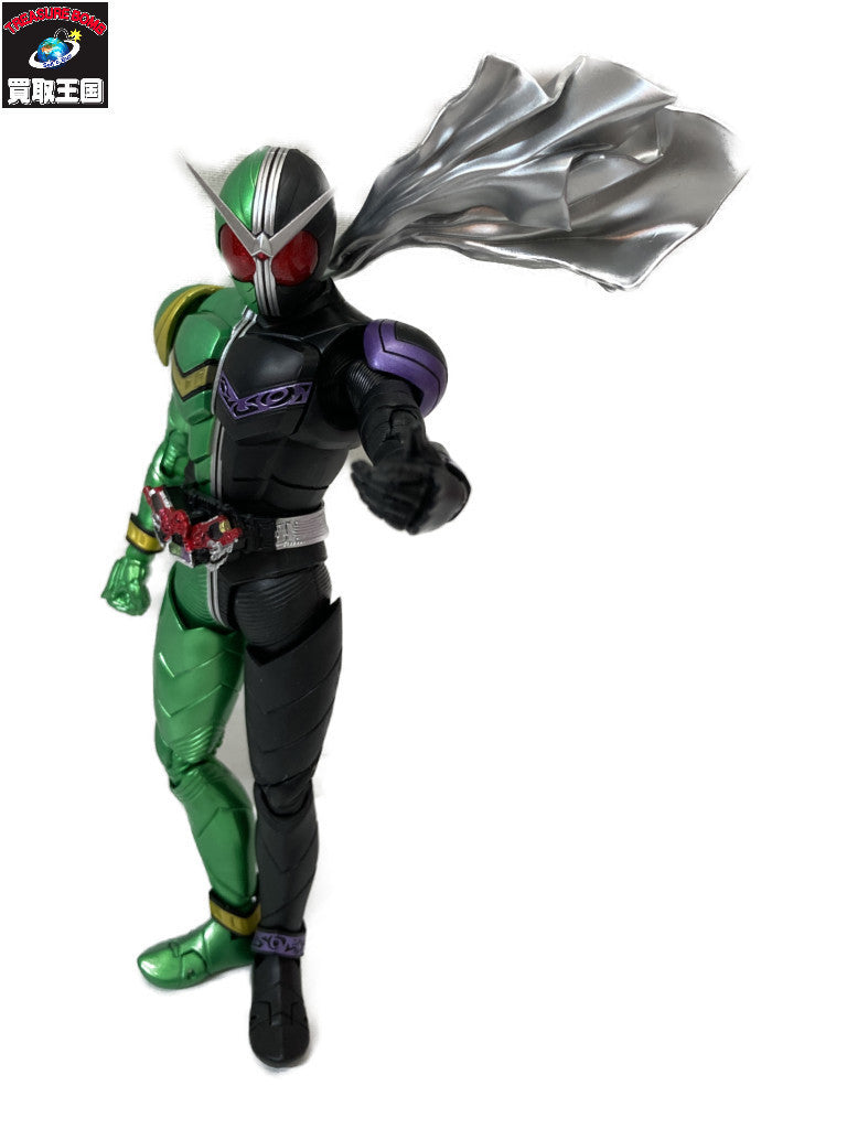 S.H.Figuarts(真骨彫製法) 仮面ライダーW サイクロンジョーカー フィギュア/グッズ