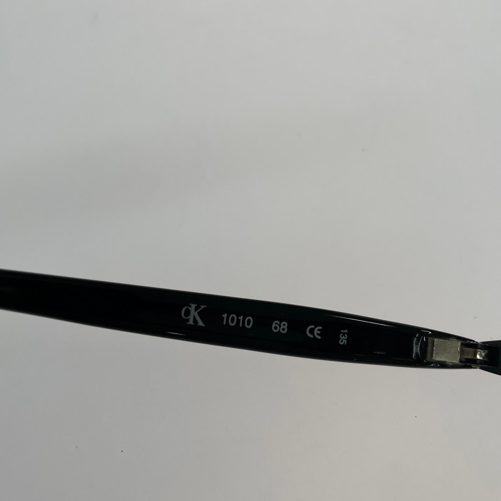 その他アクセサリー サングラス オーバル型 ブラック