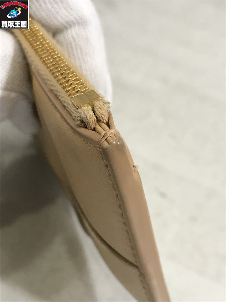 BOTTEGA VENETTA マキシイントレチャート カードケース
