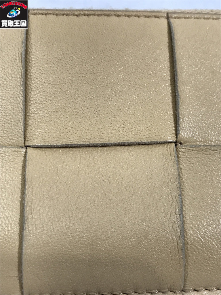 BOTTEGA VENETTA マキシイントレチャート カードケース