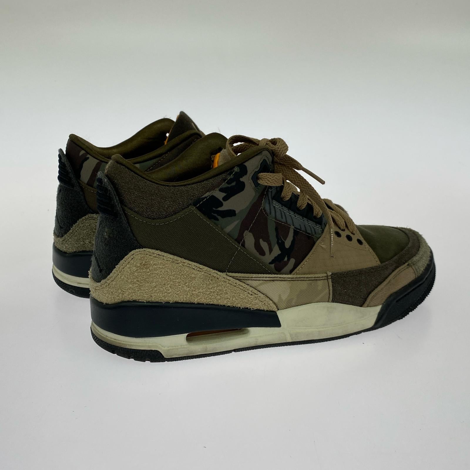スニーカー DO1830-200 Air Jordan 3 Retro Patchwork 26.5cm (US8 1/2 UK8 EU43) カーキ