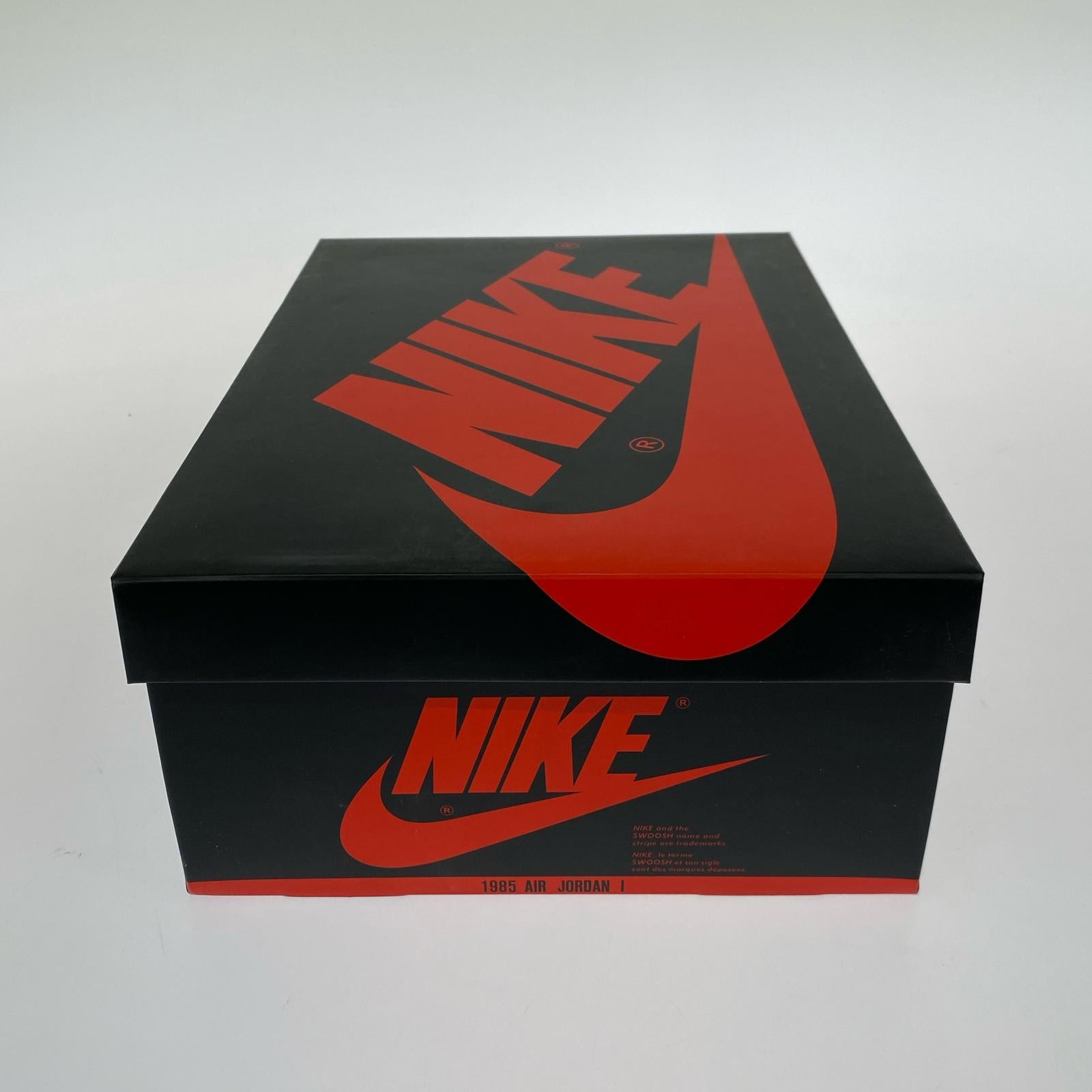 スニーカー AIR JORDAN 1 RETRO HIGH OG 黄黒 27.0cm 27cm (US9 UK8 1/2 EU44)