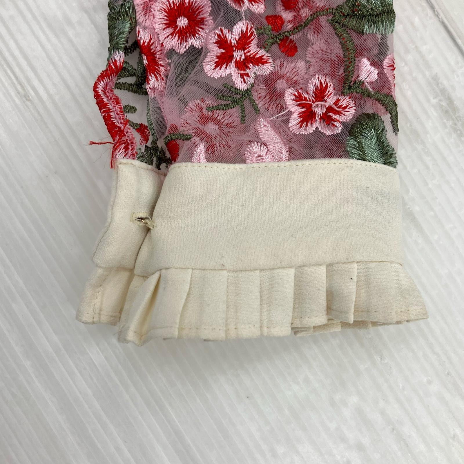 長袖シャツ Formal Embroidered Blouse S