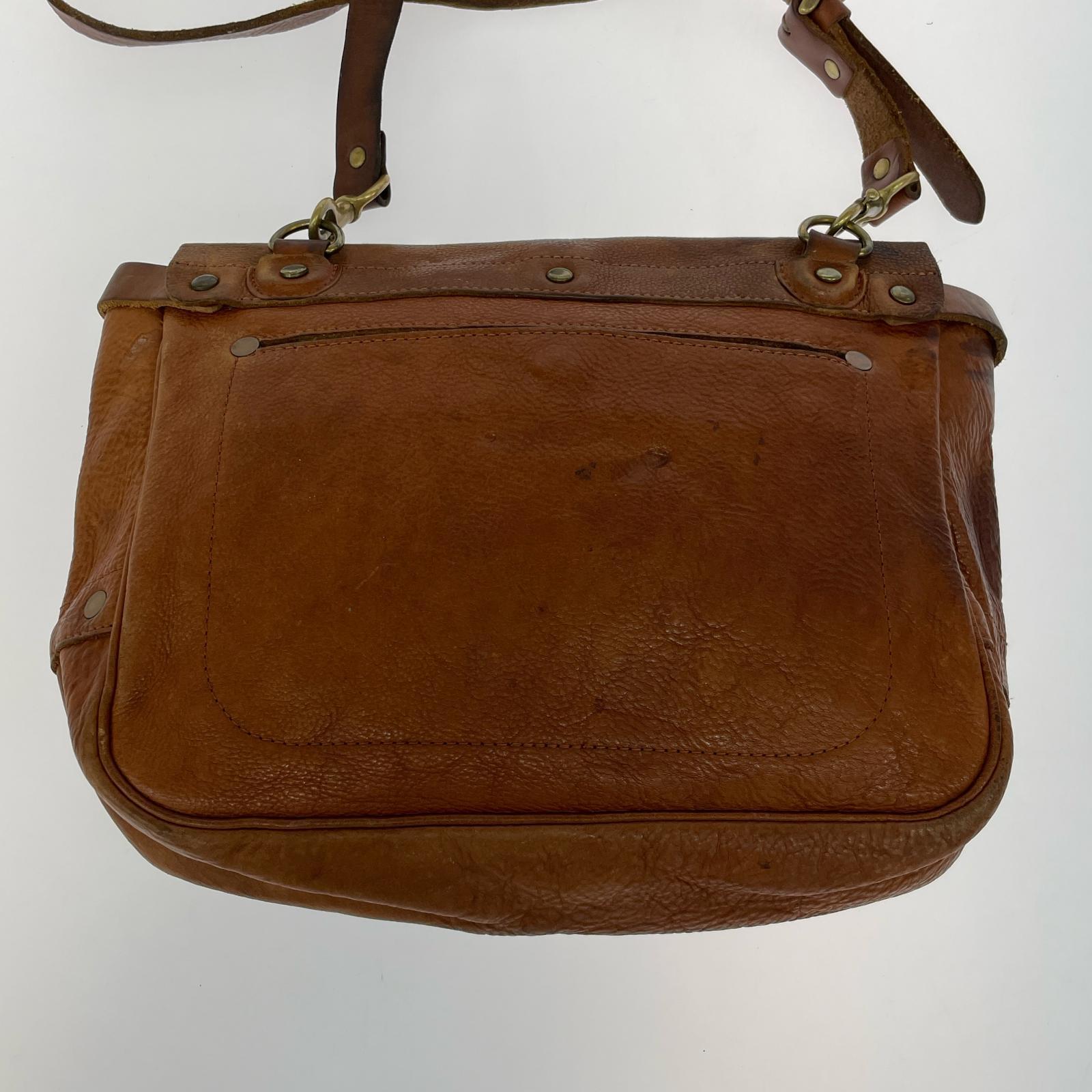 ショルダーバッグ LEATHER POSTMAN SHOULDER BAG ブラウン