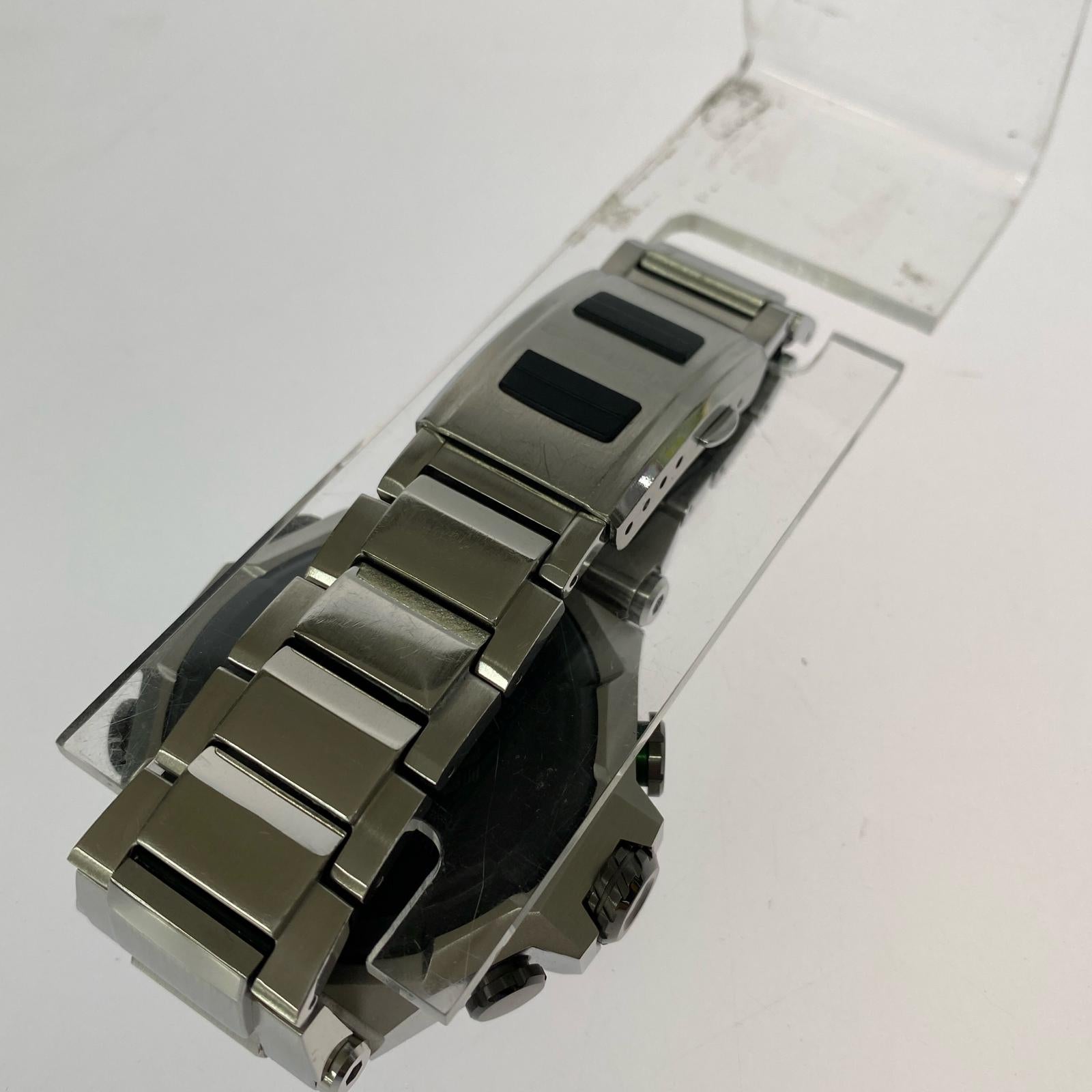 腕時計 MTG-B2000 電波ソーラー