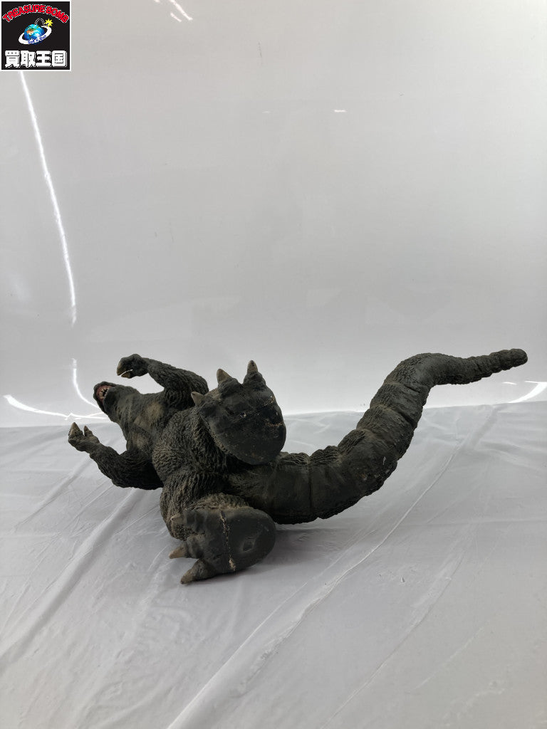 ゴジラ 1962 キンゴジ 海洋堂ソフビキット 塗装済完成品 フィギュア/グッズ