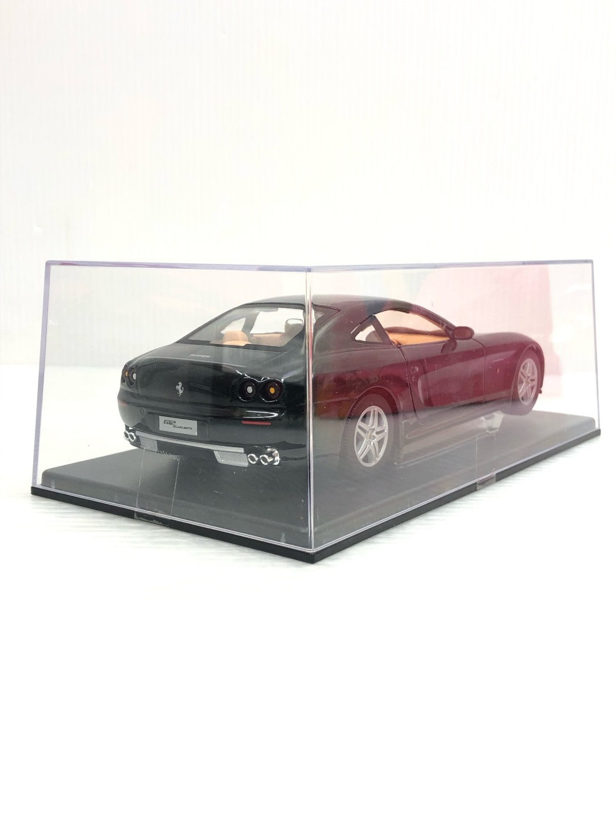 Ferrari 612 Scaglietti 2004 1/18 スケールカー