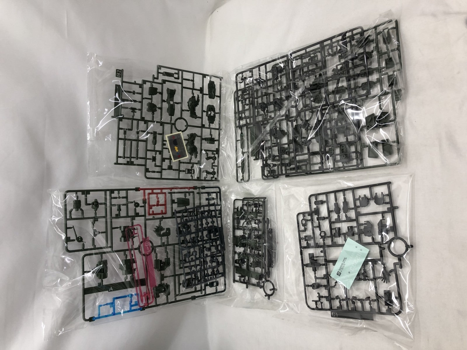 HG 1/144 ジム・スパルタン ガンプラ