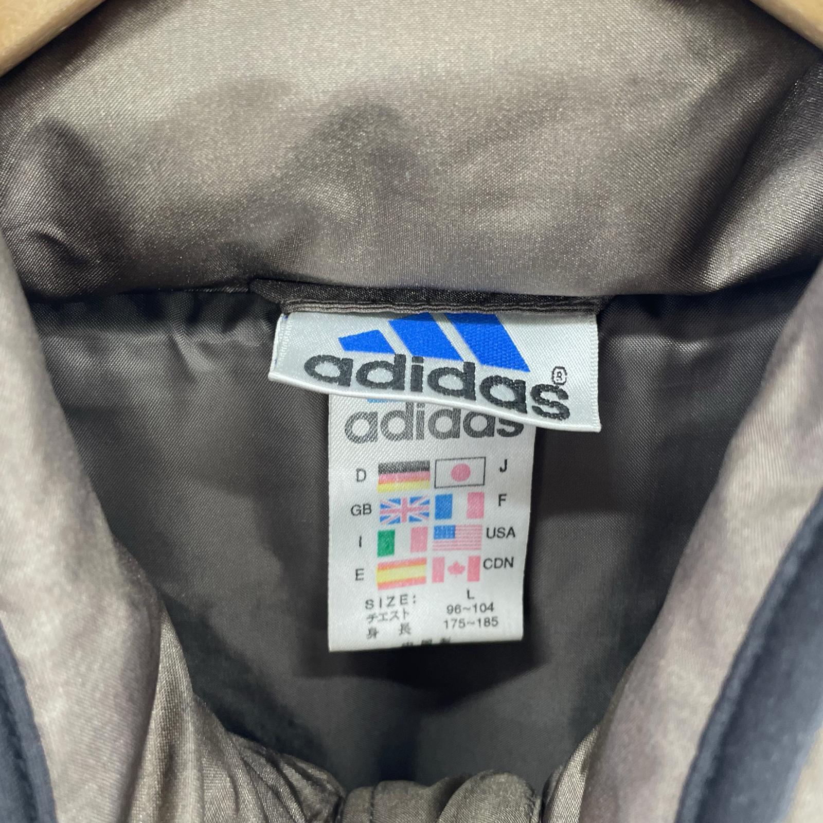 ダウンジャケット adidas ダウンジャケット L カーキ
