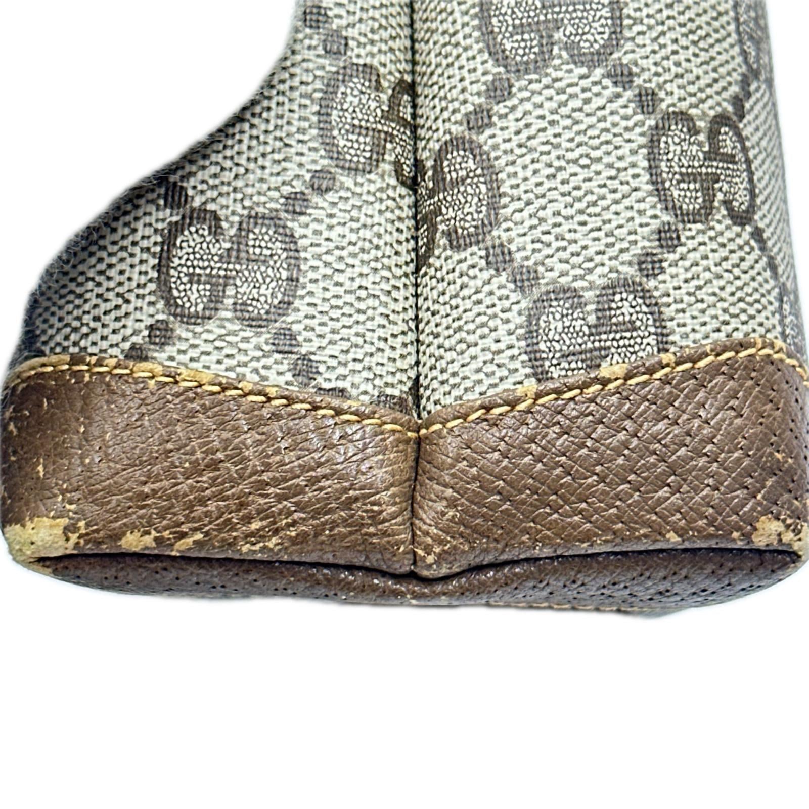 GUCCI GGクラッチバッグ