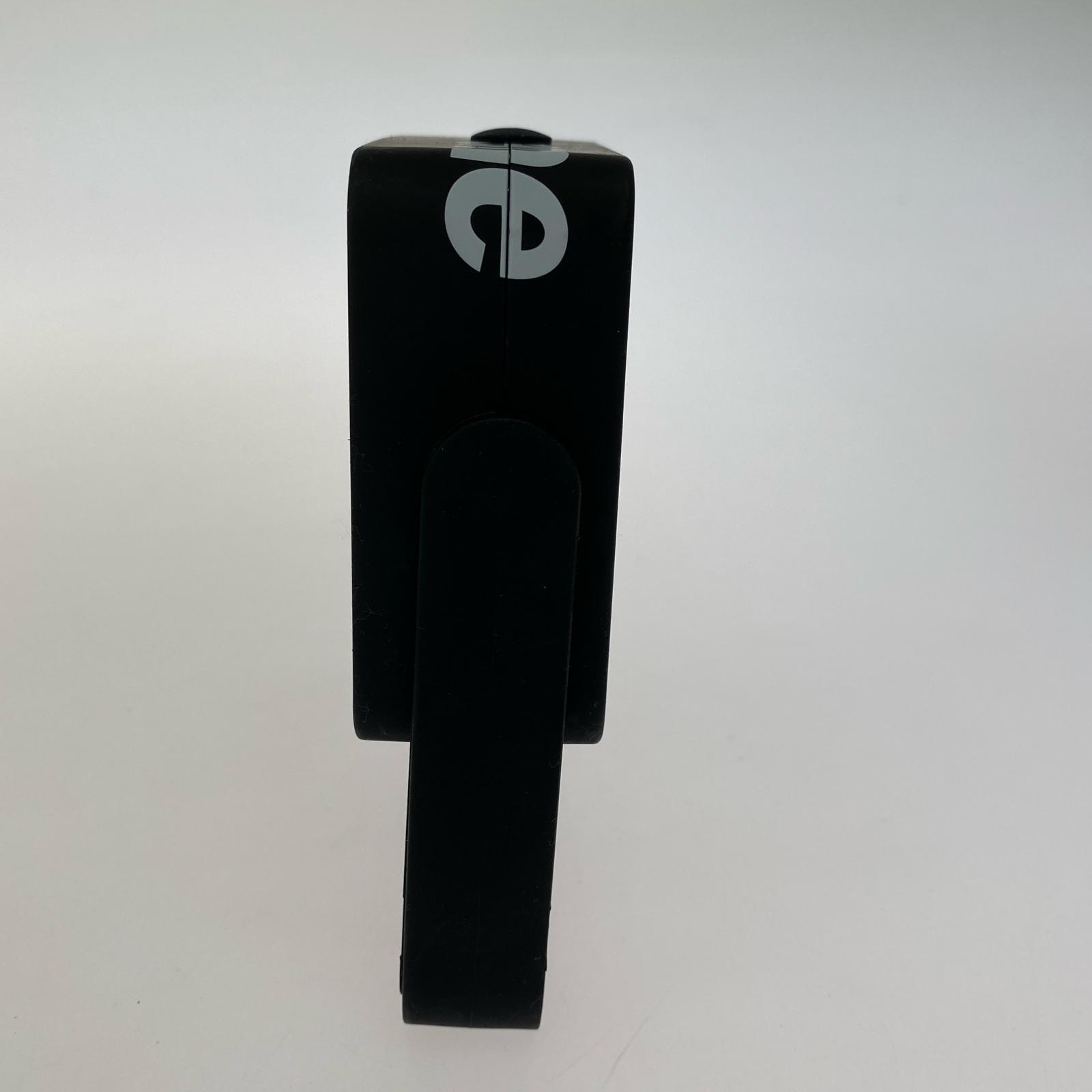 その他アクセサリー MAGNETIC KICKSTAND LIGHT 黒 ブラック