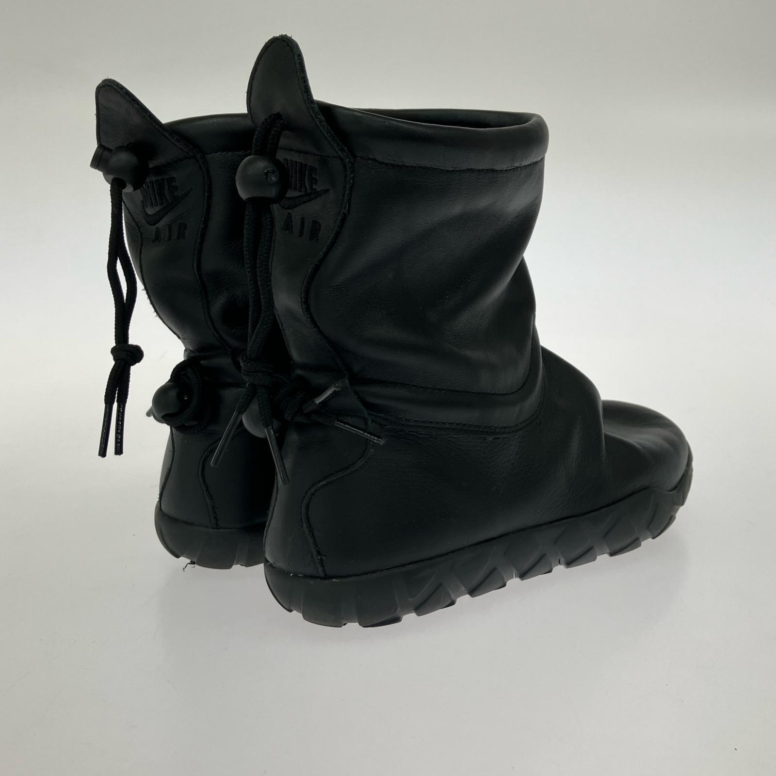 ブーツ NIKE/WMN NIKE AIR CHUKKA MOC 25cm (US7 UK6 1/2 EU40) ブラック