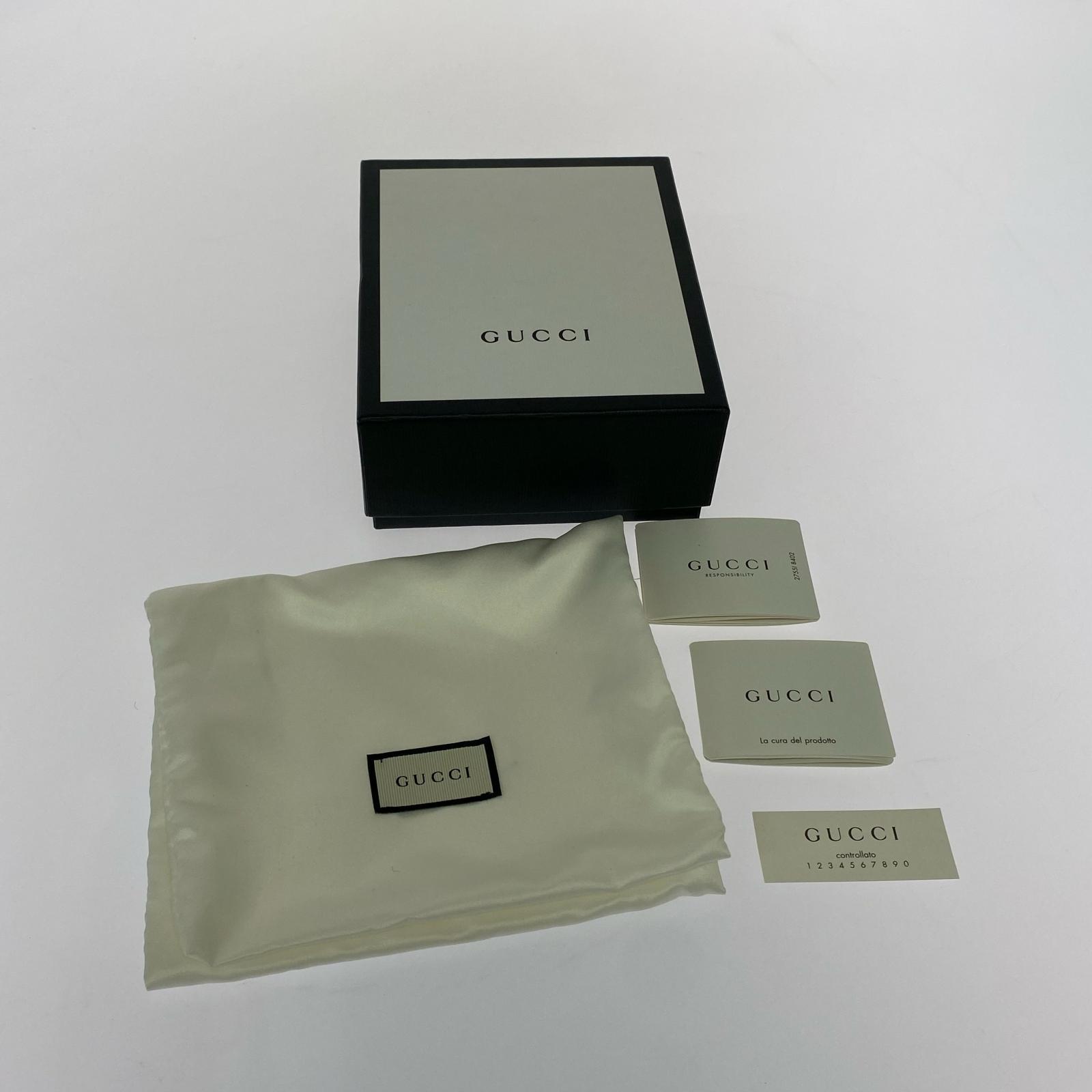 GUCCI インターロッキングG 二つ折り財布