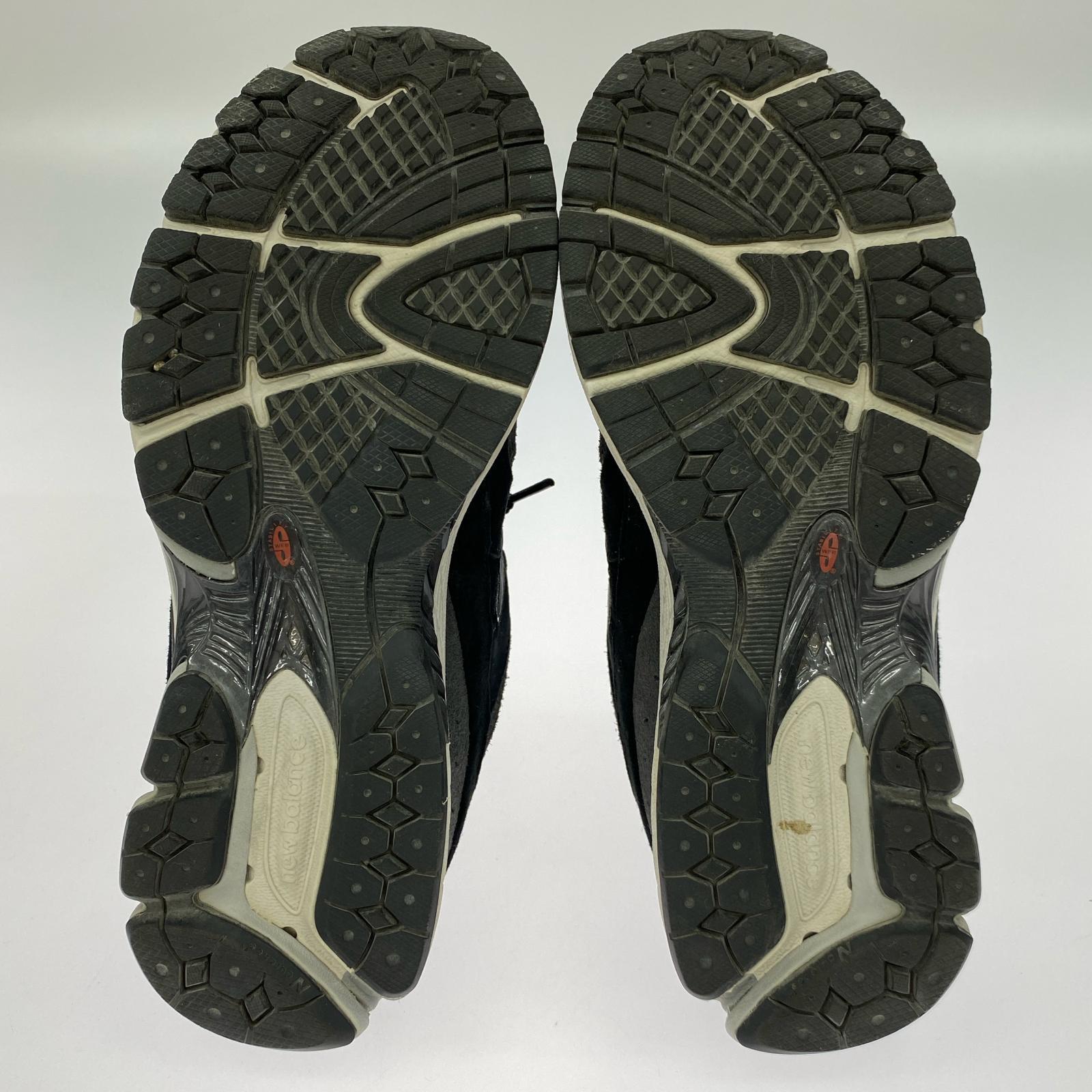 スニーカー U2002RC (26.0) 26cm (US8 UK7 1/2 EU42) ブラック