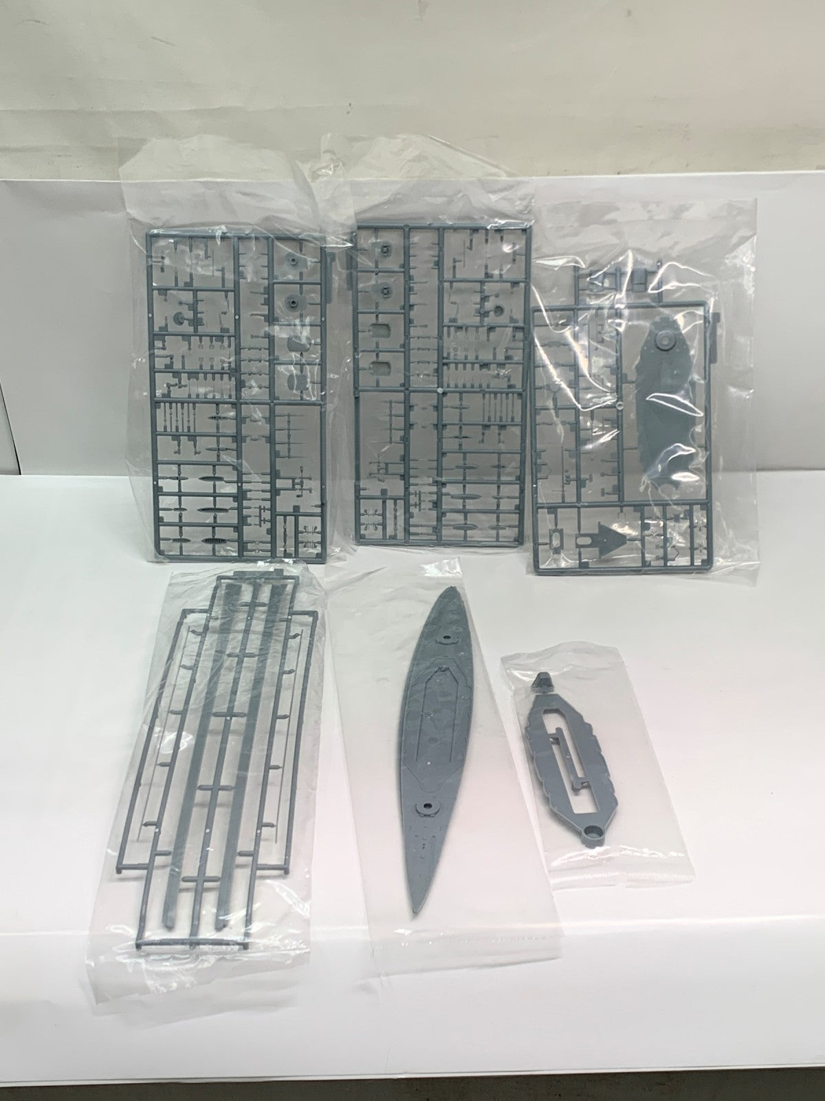 1/700 ドイツ海軍 巡洋戦艦 デアフリンガー 1916 特別版 ミリタリープラモ