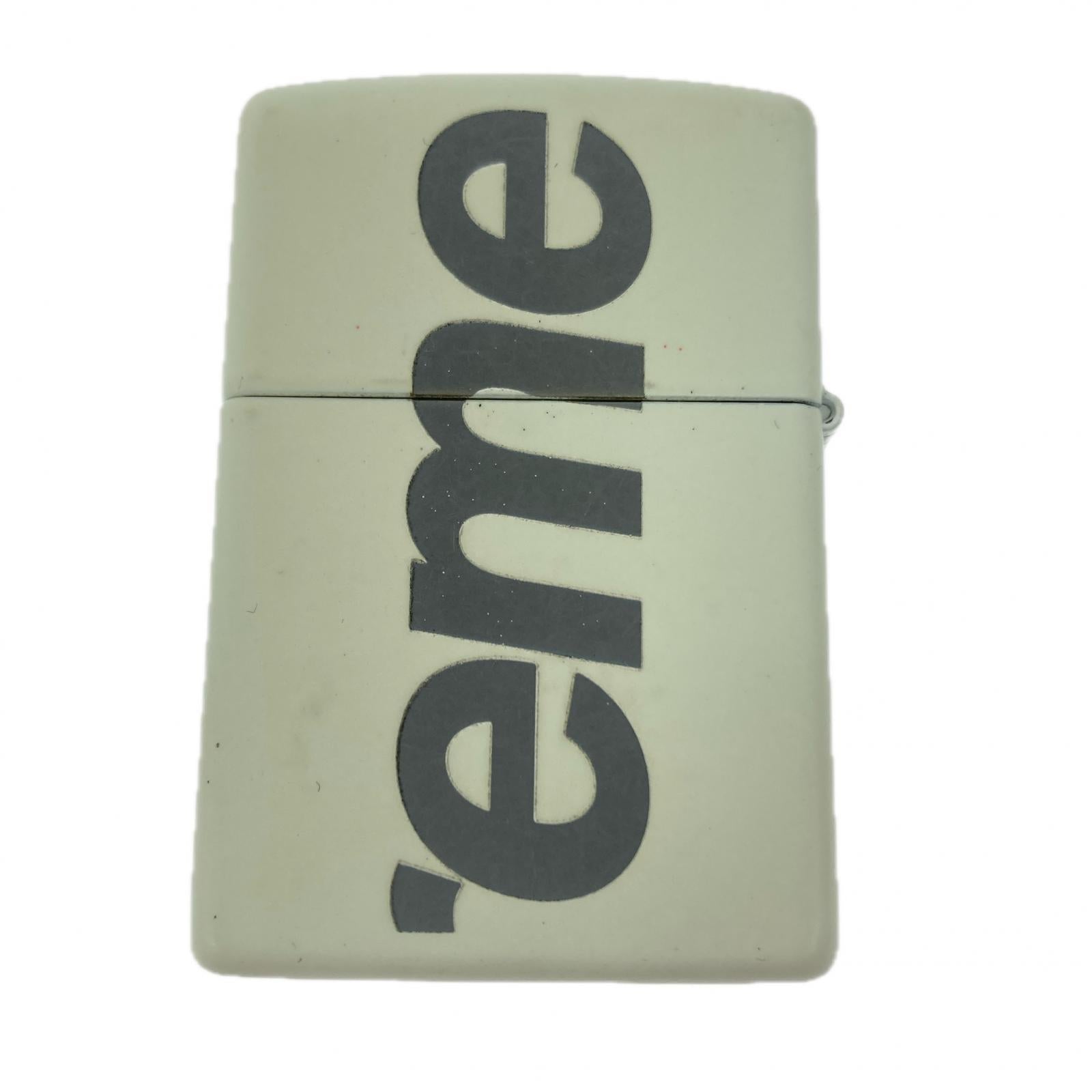 ライター Supreme 20SS Glow-in-the-Dark Zippo ホワイト