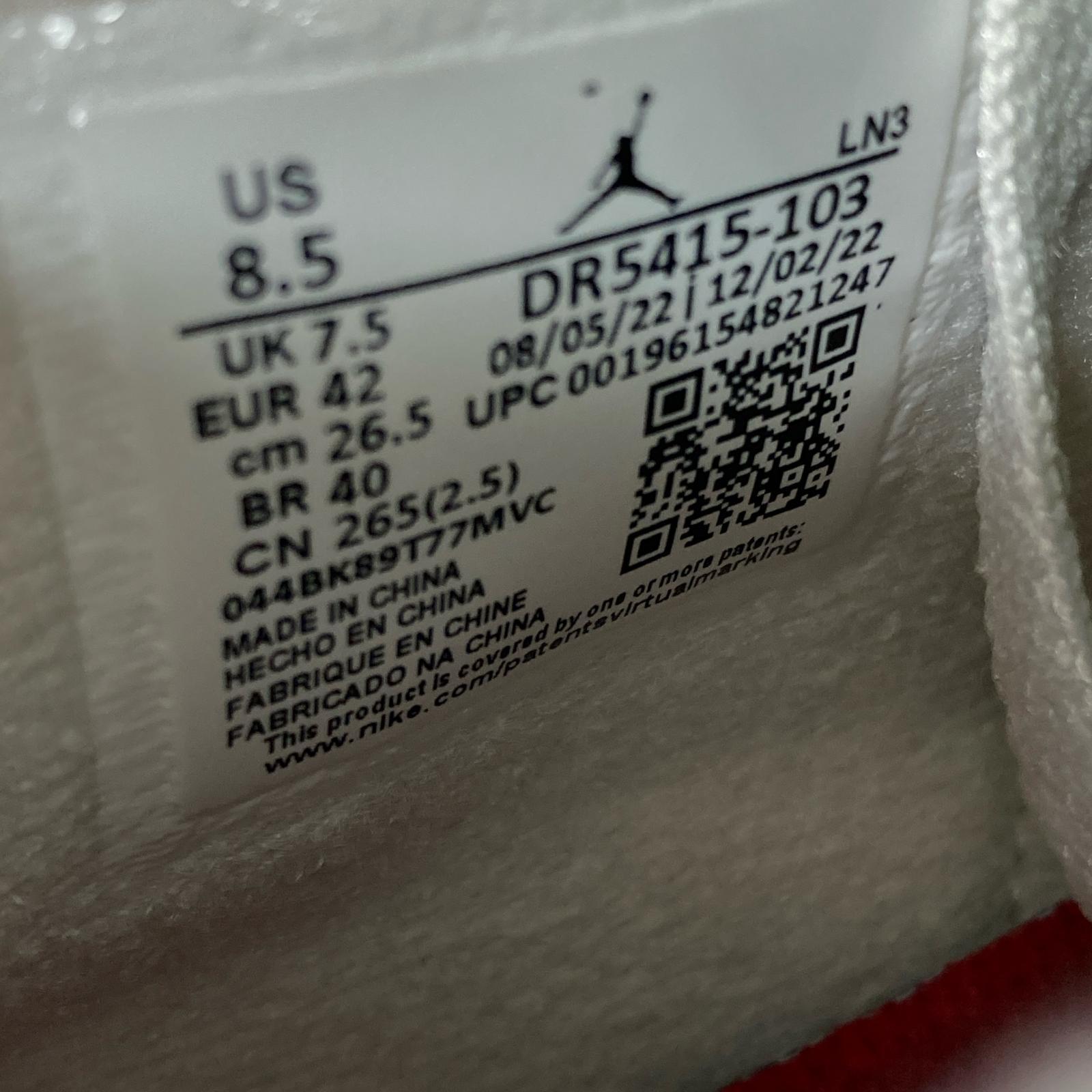 スニーカー AIR JORDAN 4 RETRO SP PINE GREEN 26.5cm (US8 1/2 UK8 EU43)
