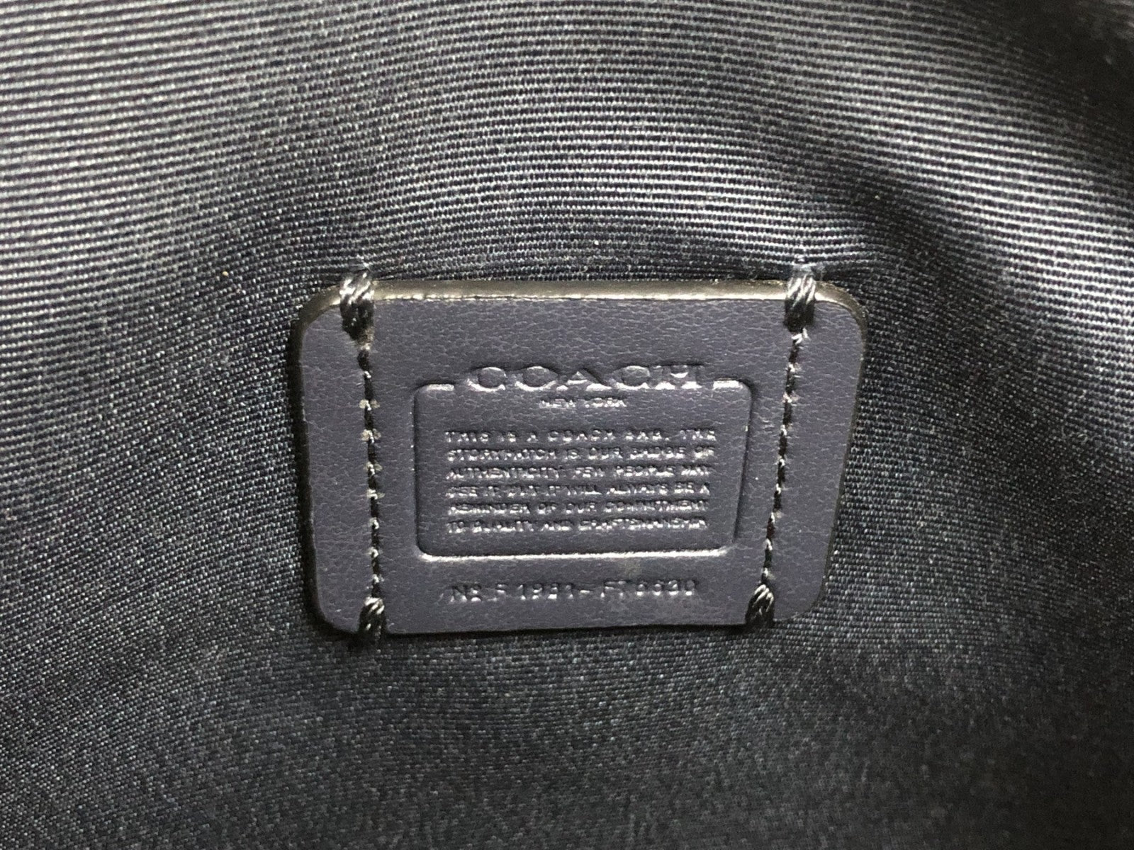 COACH サイドチェック シグネチャー