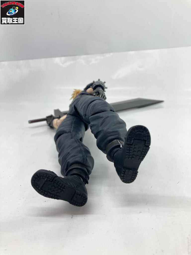 FINAL FANTASYVII REMAKE PLAY ARTS改 クラウド フィギュア/グッズ
