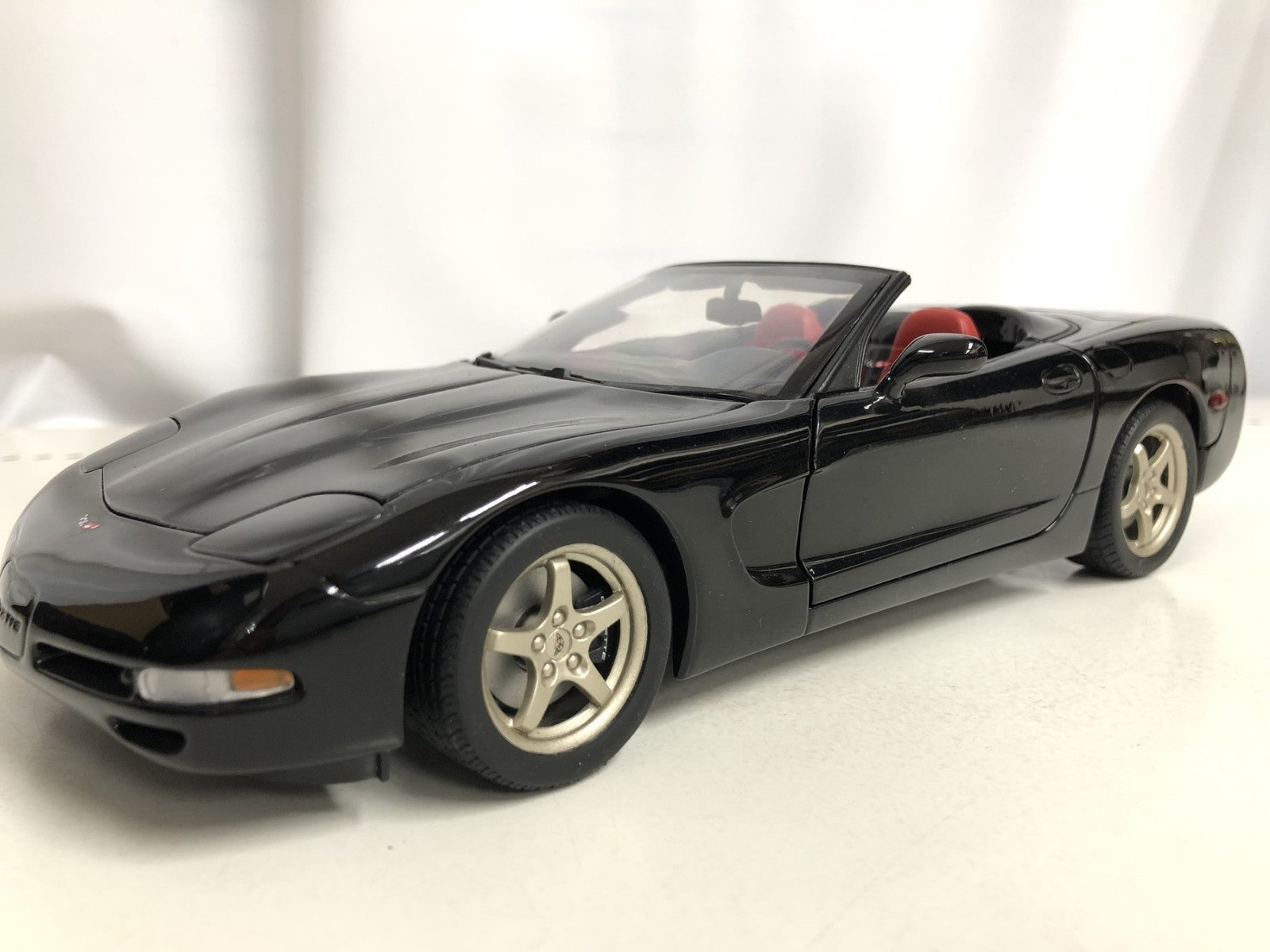 シボレーコルベット 1998 コンバーチブル ブラック スケールカー