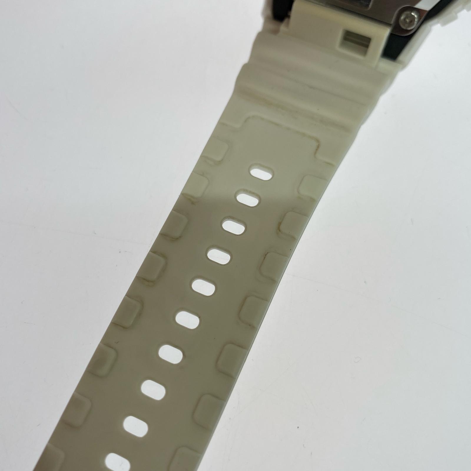 腕時計 DW-H5600-7JR ホワイト