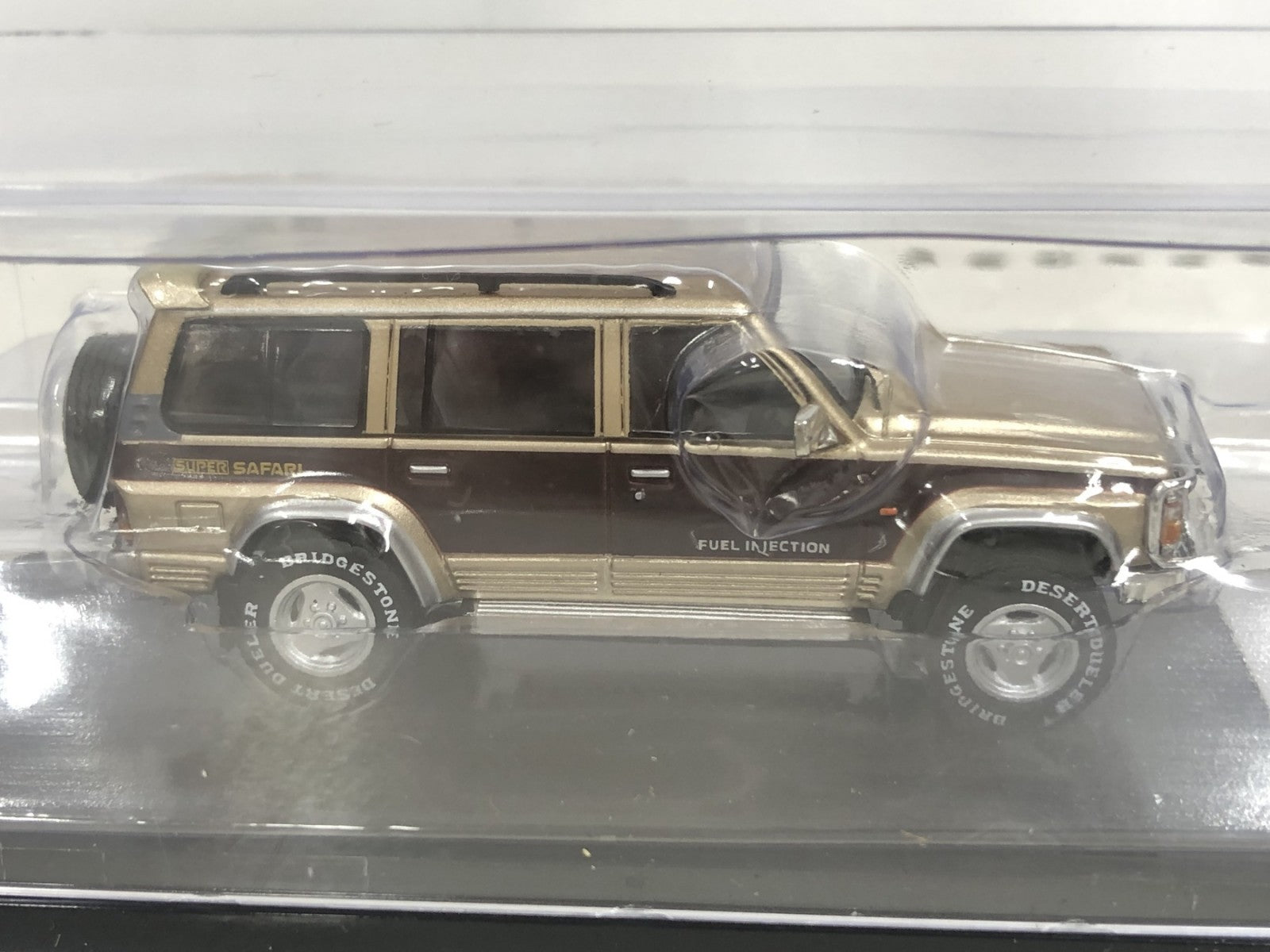 Shadow Pro 1/64 日産 サファリ ミニカーその他