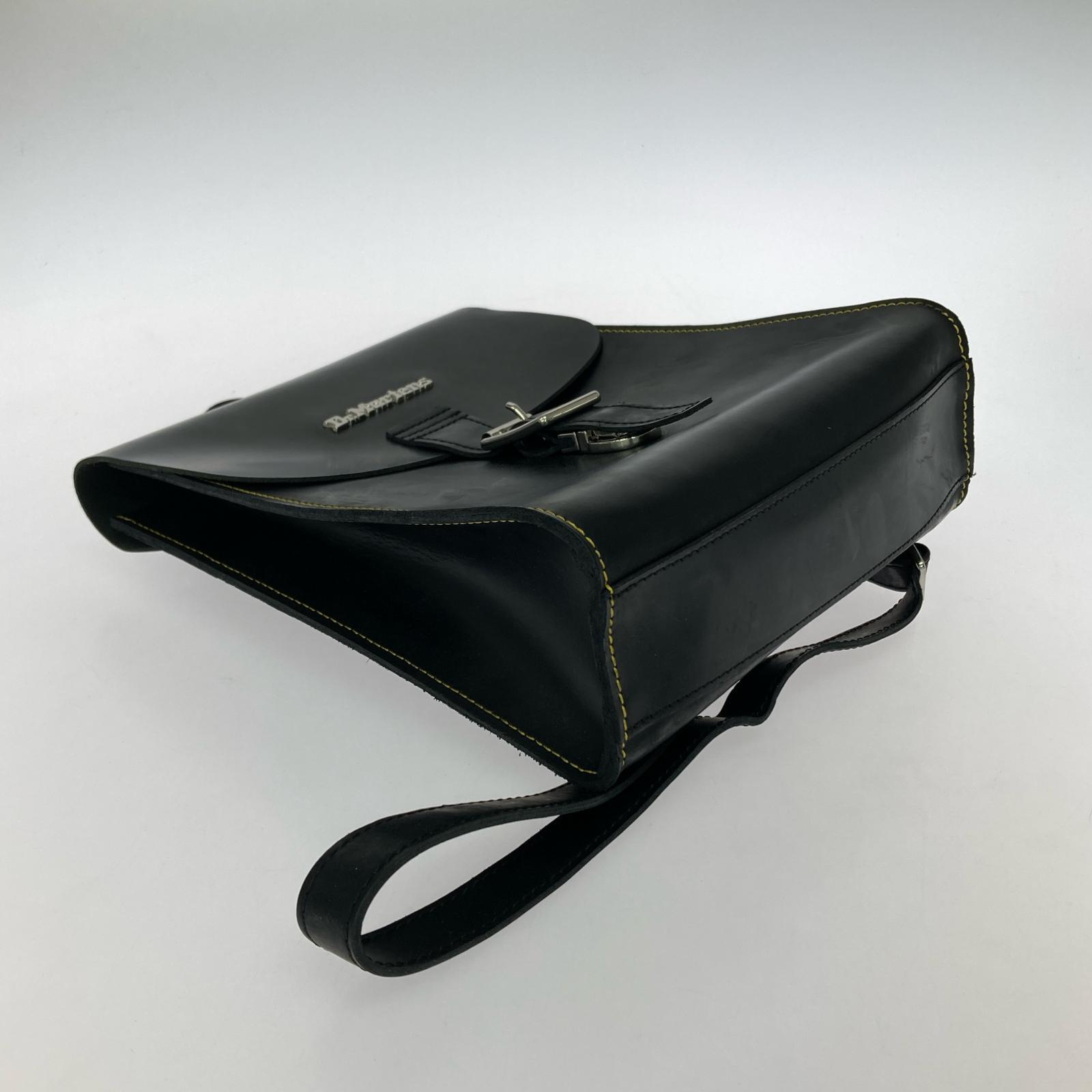 ショルダーバッグ MINI LEATHER BACKPACK ブラック
