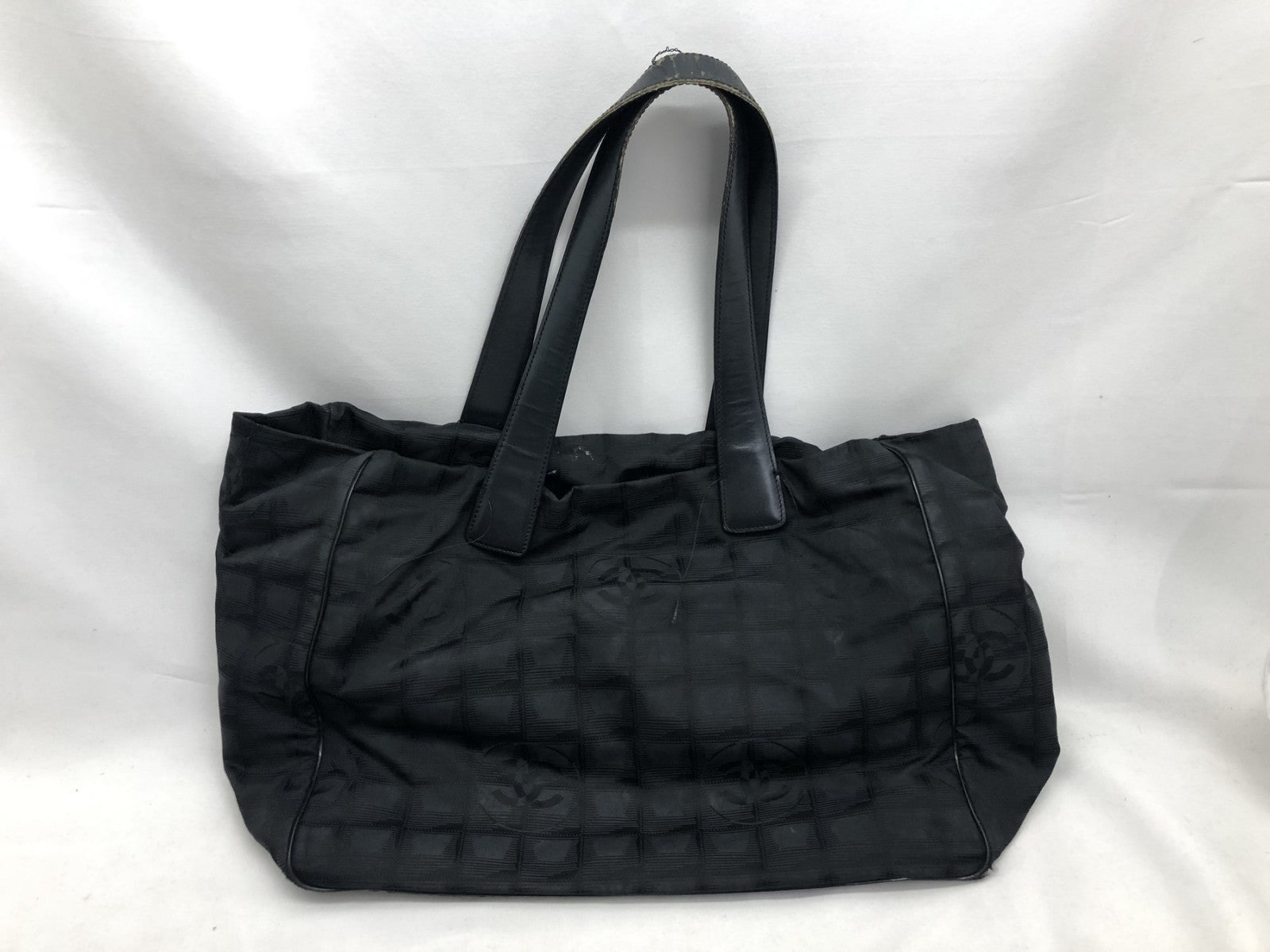 CHANEL ニュートラベルライン ナイロントート
