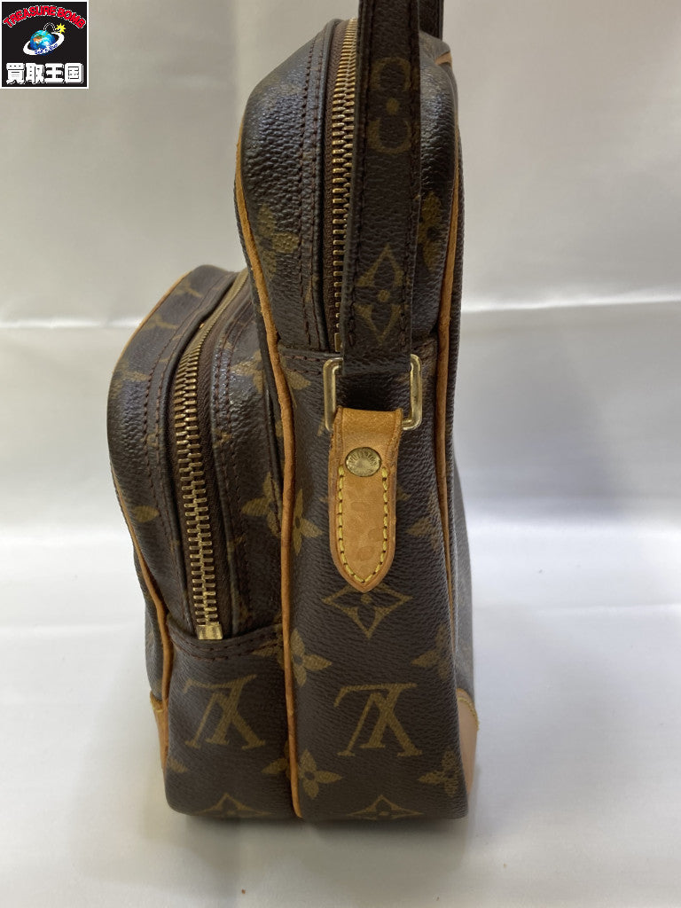 LV モノグラム アマゾン ボディバッグ