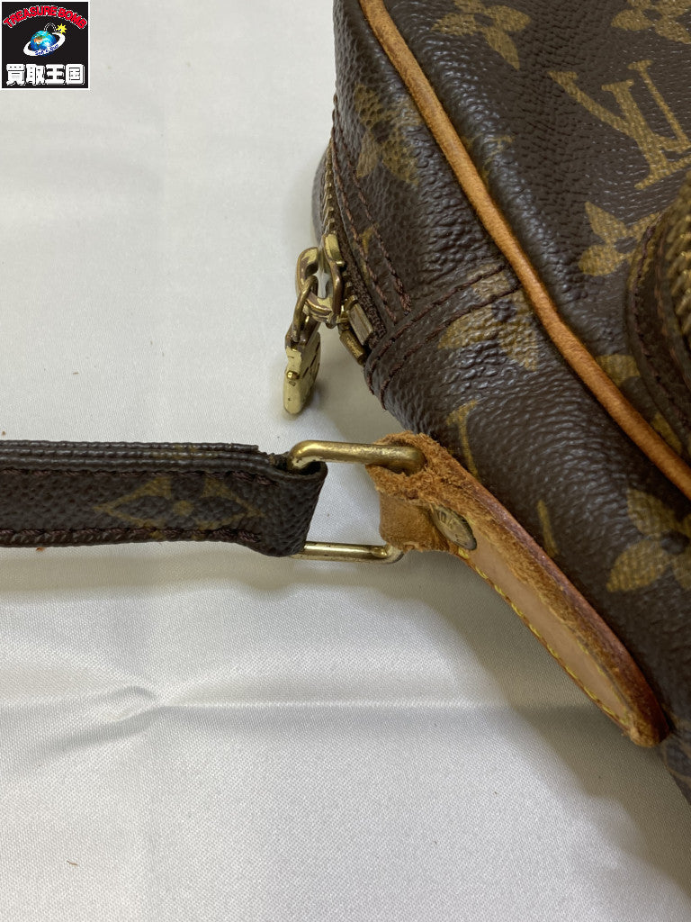 LV モノグラム アマゾン ボディバッグ
