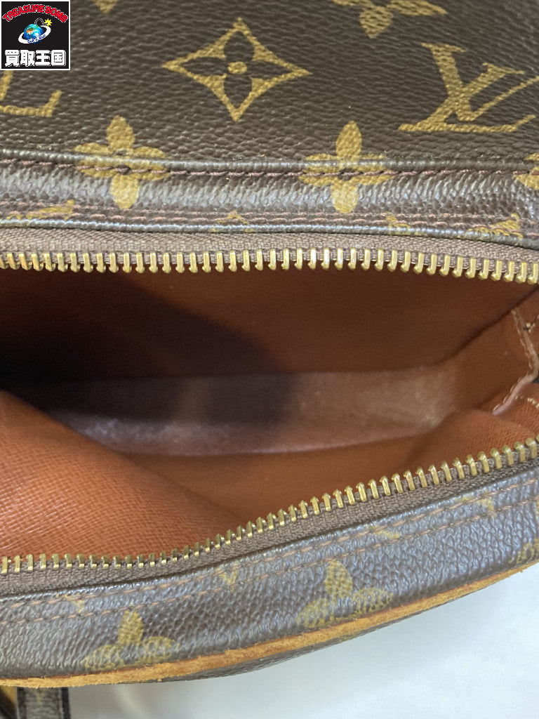 LV モノグラム アマゾン ボディバッグ