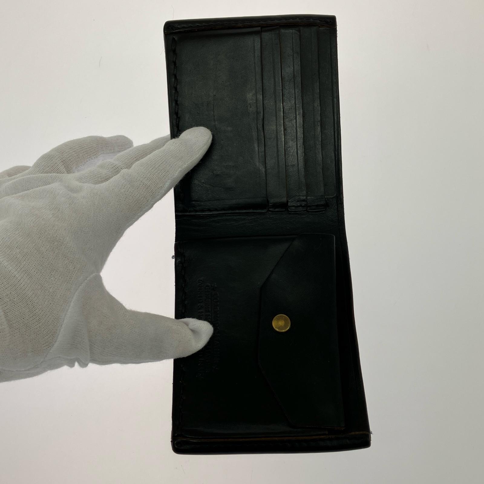 コンパクトウォレット 二つ折り財布 黒 ブラック