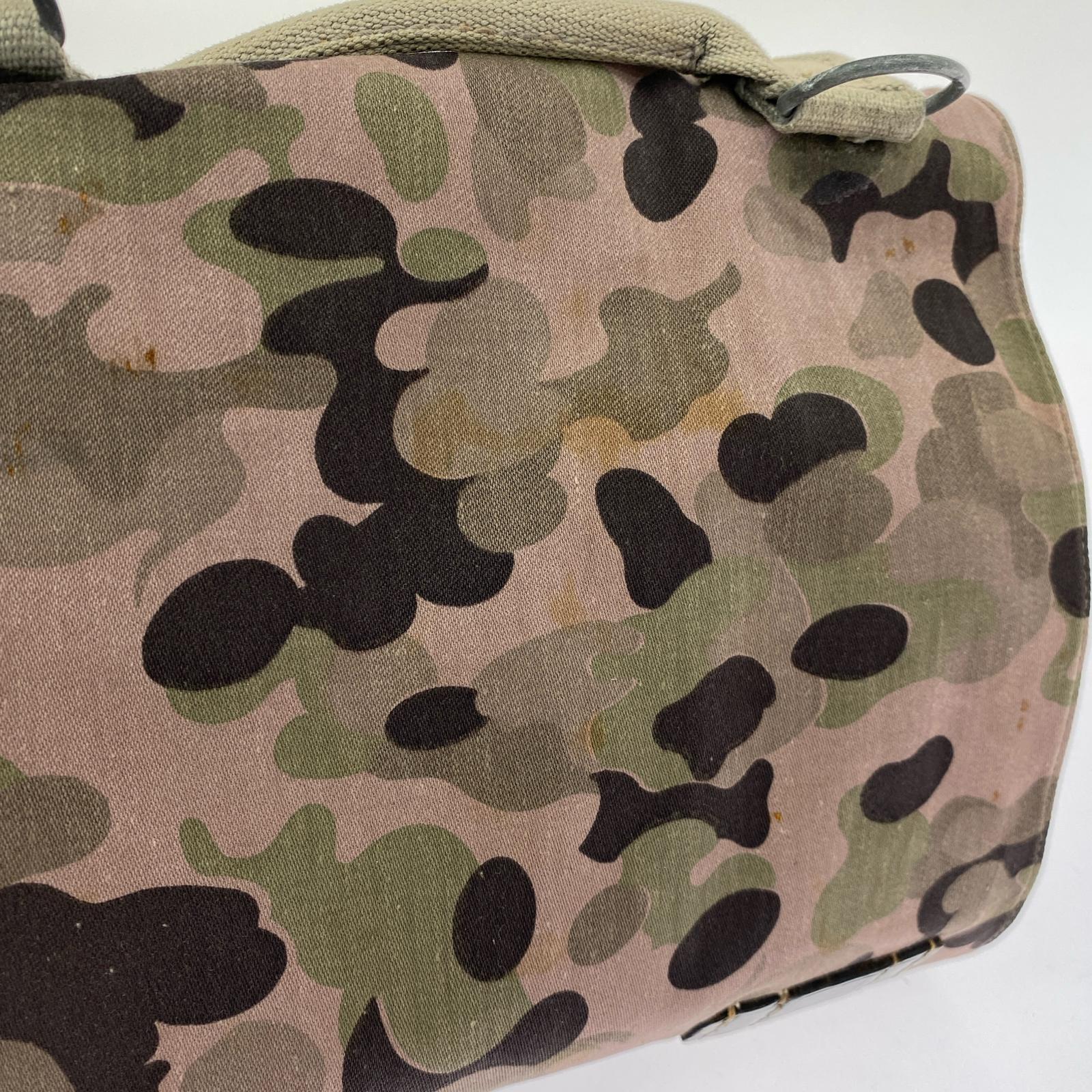ショルダーバッグ オーストリア軍 ピードットカモ ブレッドバッグ