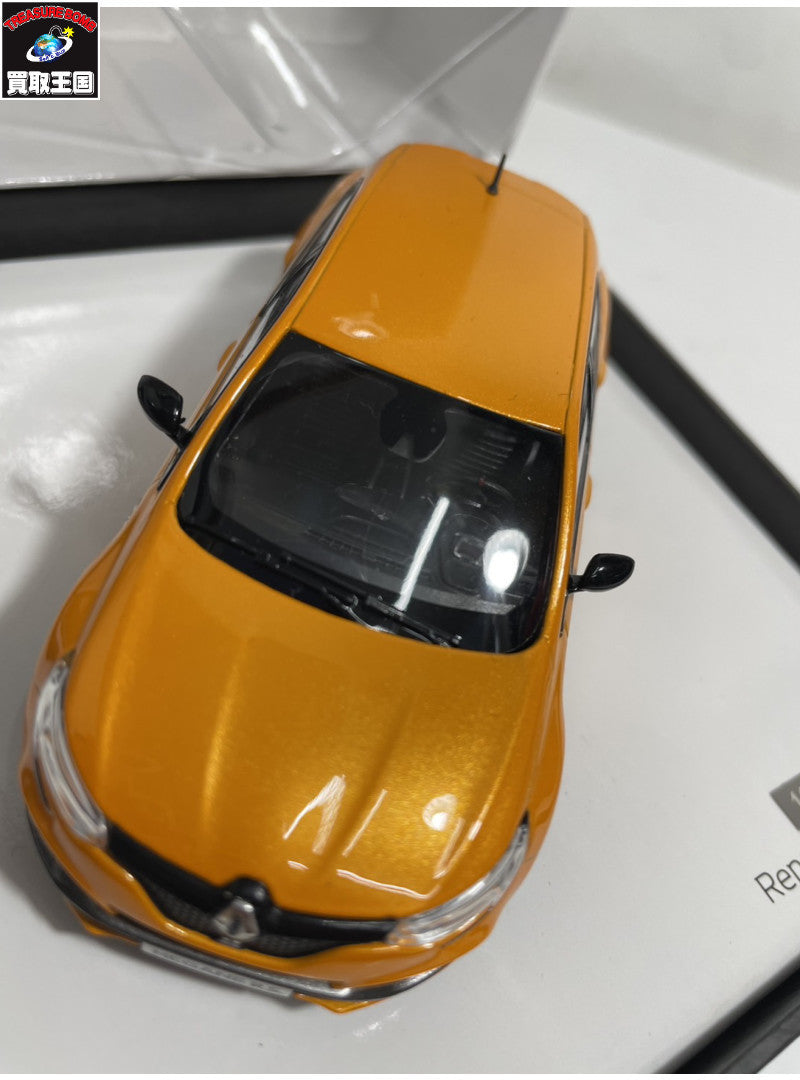 Renault Megane R.S. スケールカー