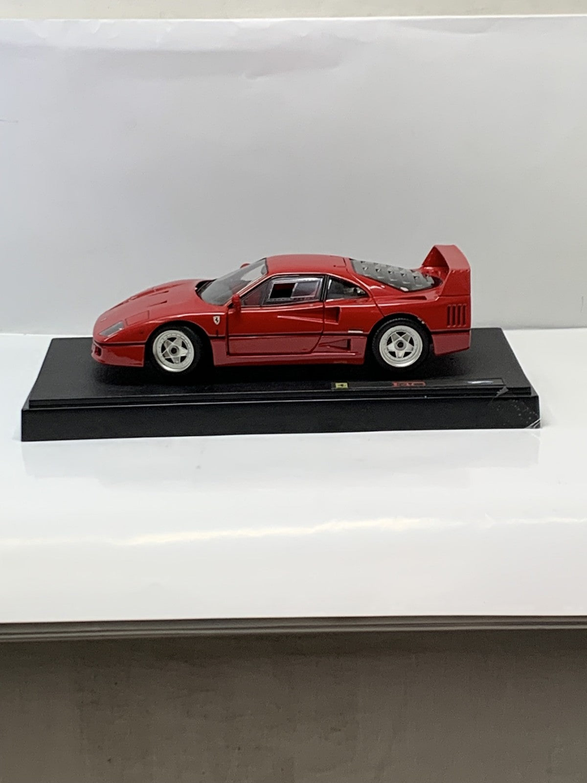 hot wheels f40 limited エディション スケールカー