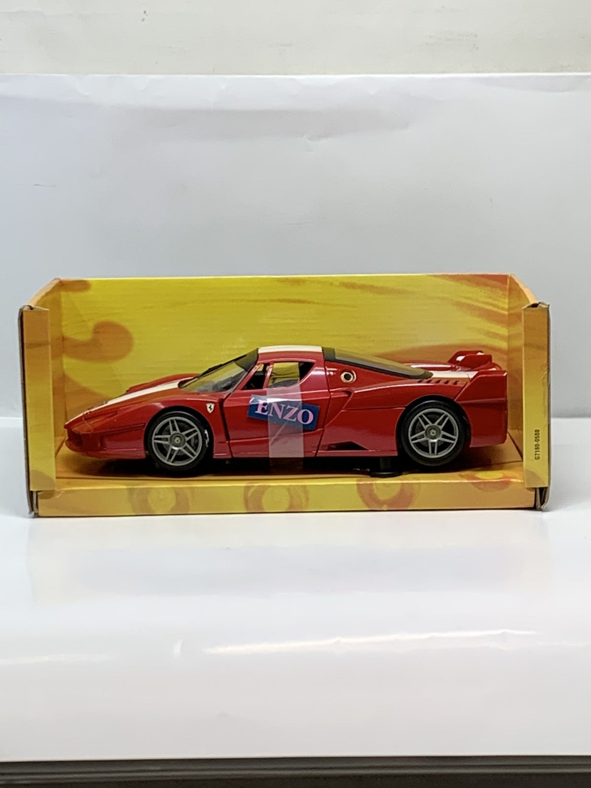 1/18 Ferrari FXX レッド Hot Wheels スケールカー